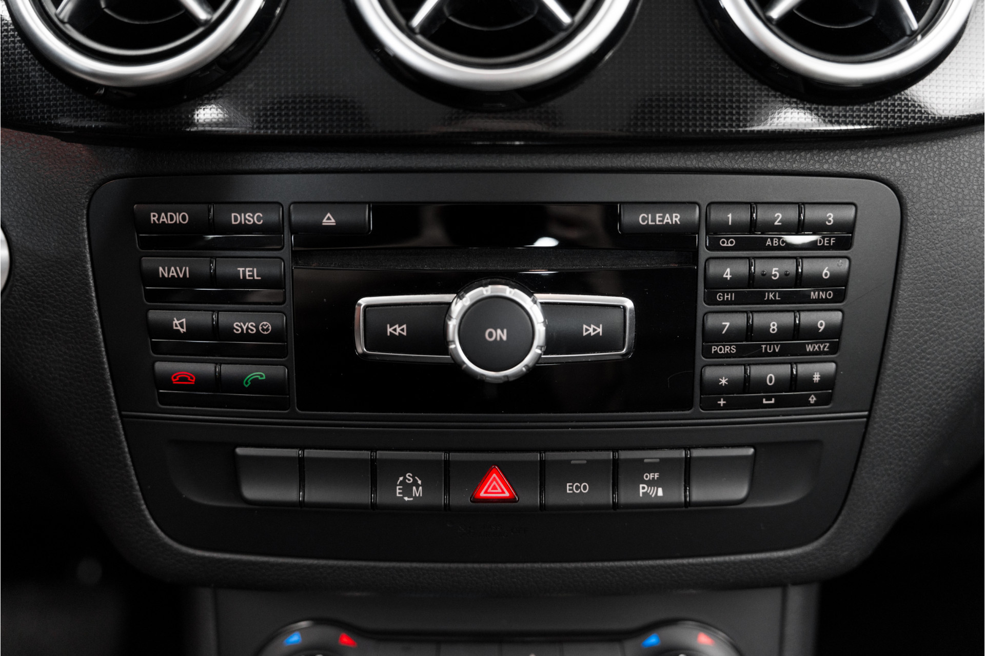 Foto van Mercedes-Benz B 200