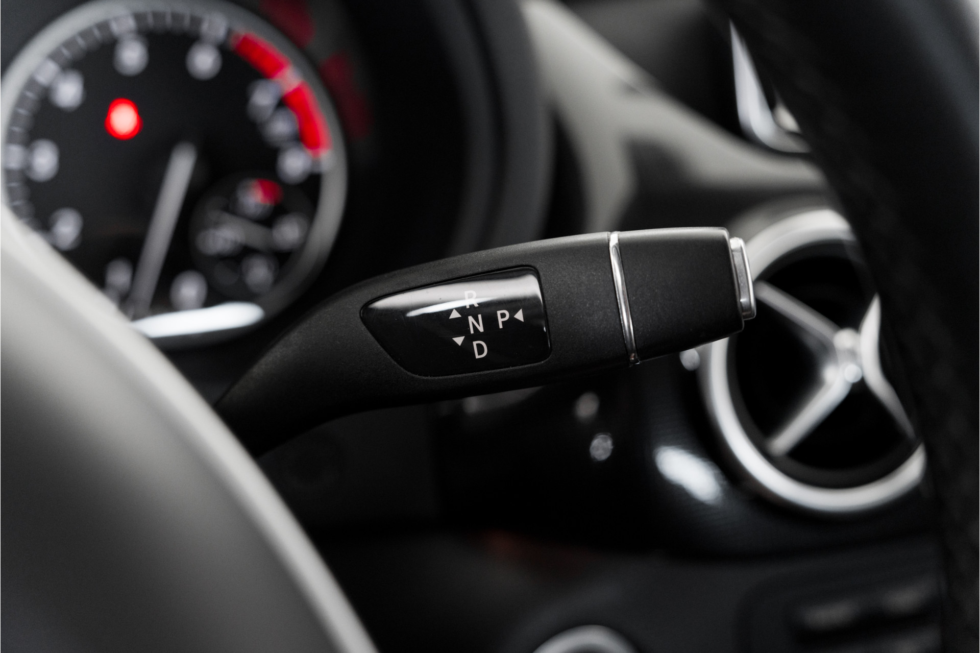 Foto van Mercedes-Benz B 200