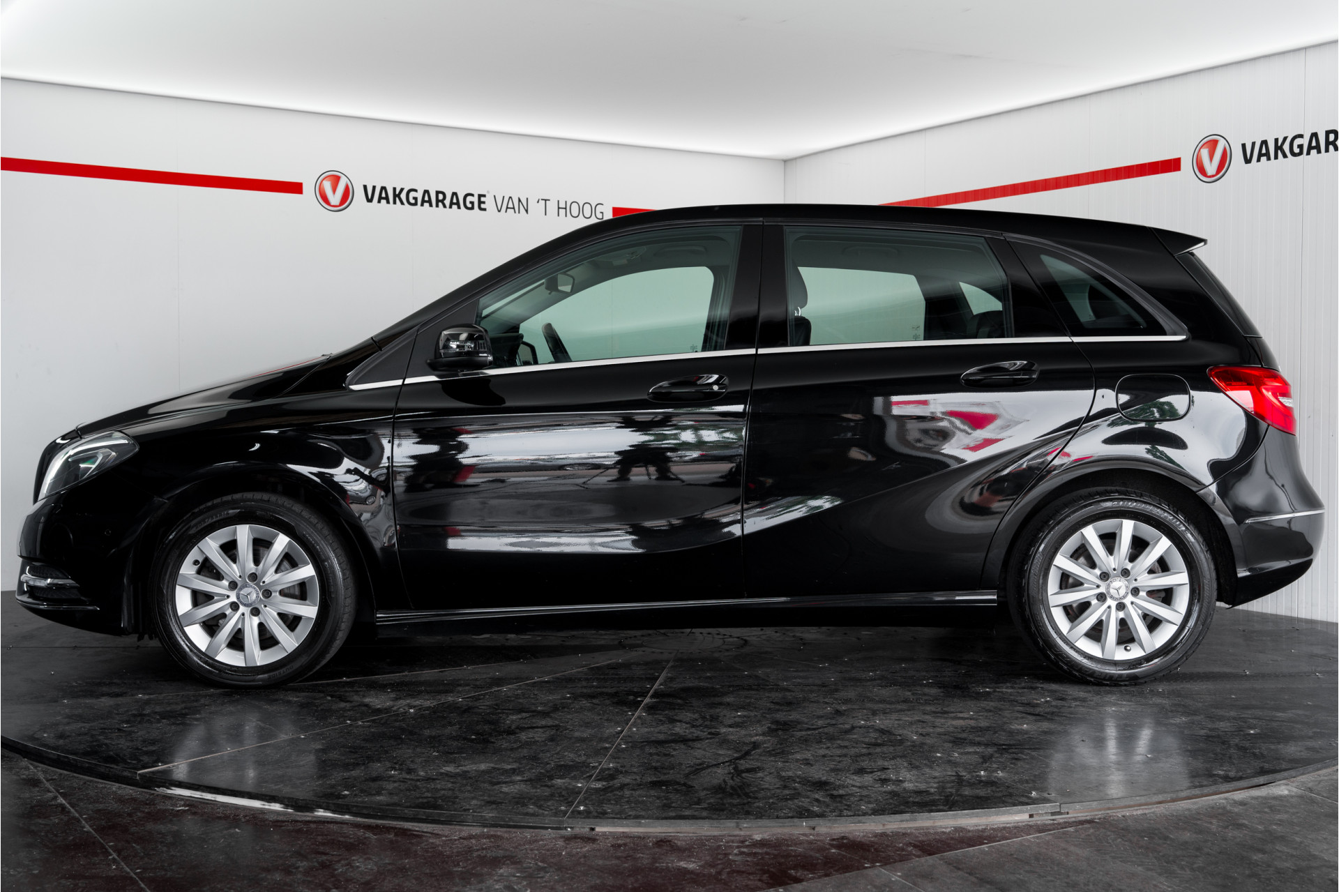 Foto van Mercedes-Benz B 200