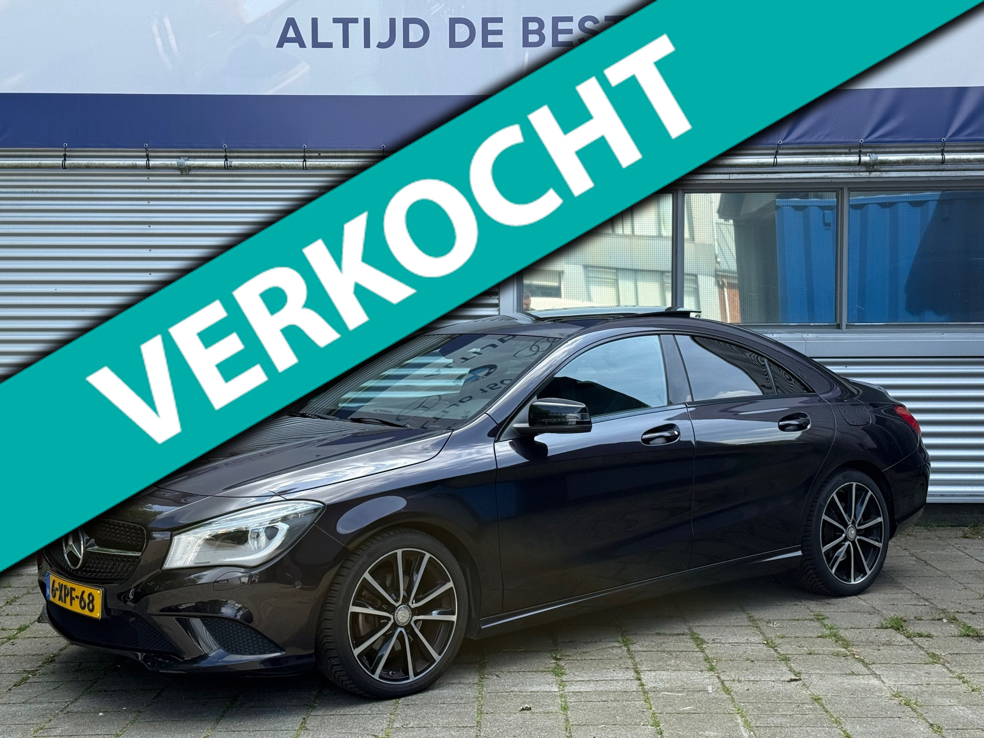 Mercedes-Benz Cla 200 200 Ambition l Pano l Xenon l Climate l Cruise l 2014 - voorkant