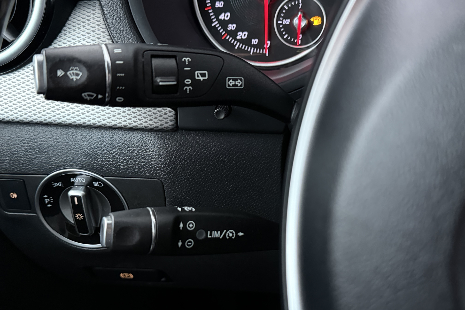 Foto van Mercedes-Benz B 180