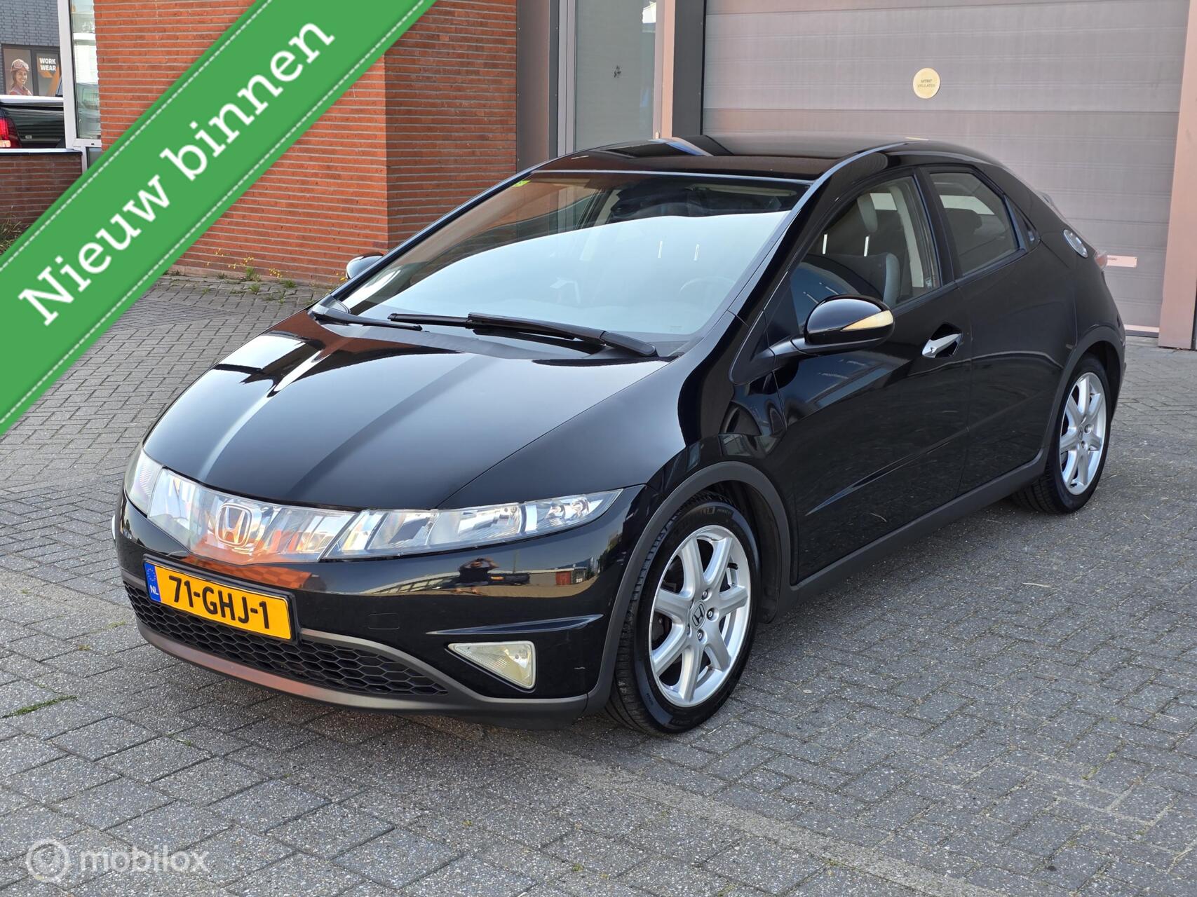 Foto van HONDA CIVIC 5DR
