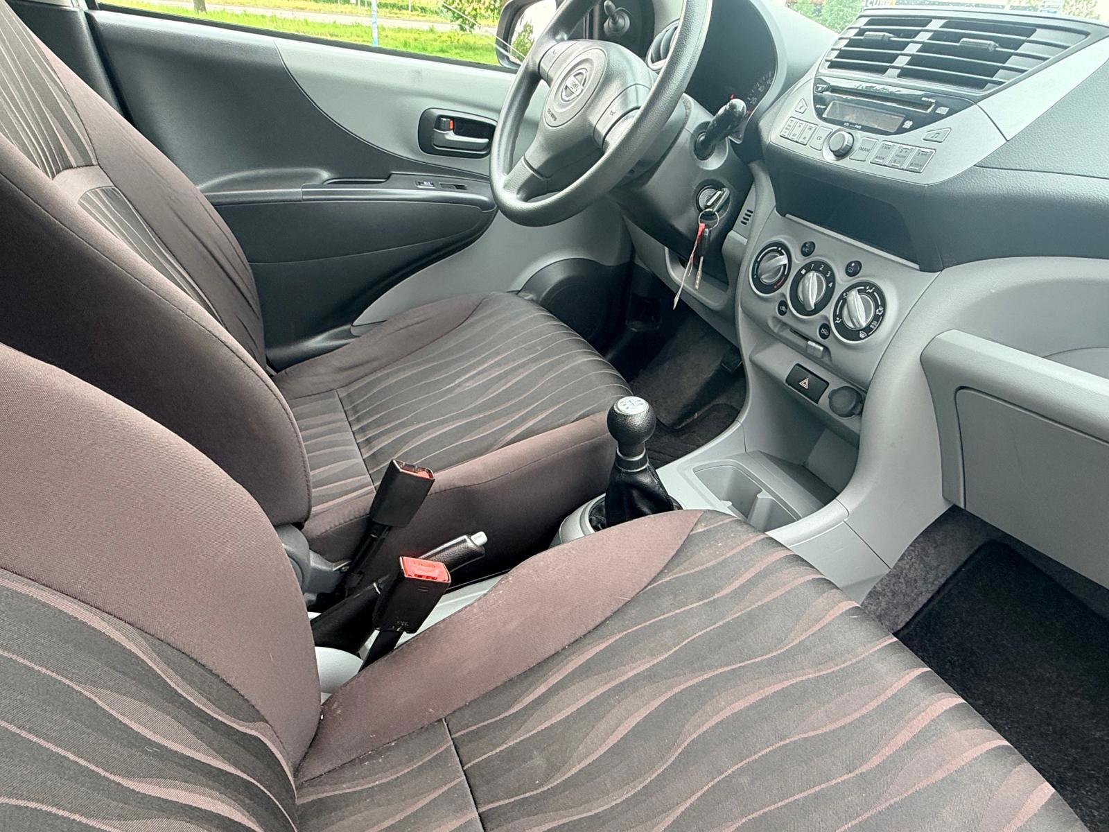 Foto van Nissan Pixo