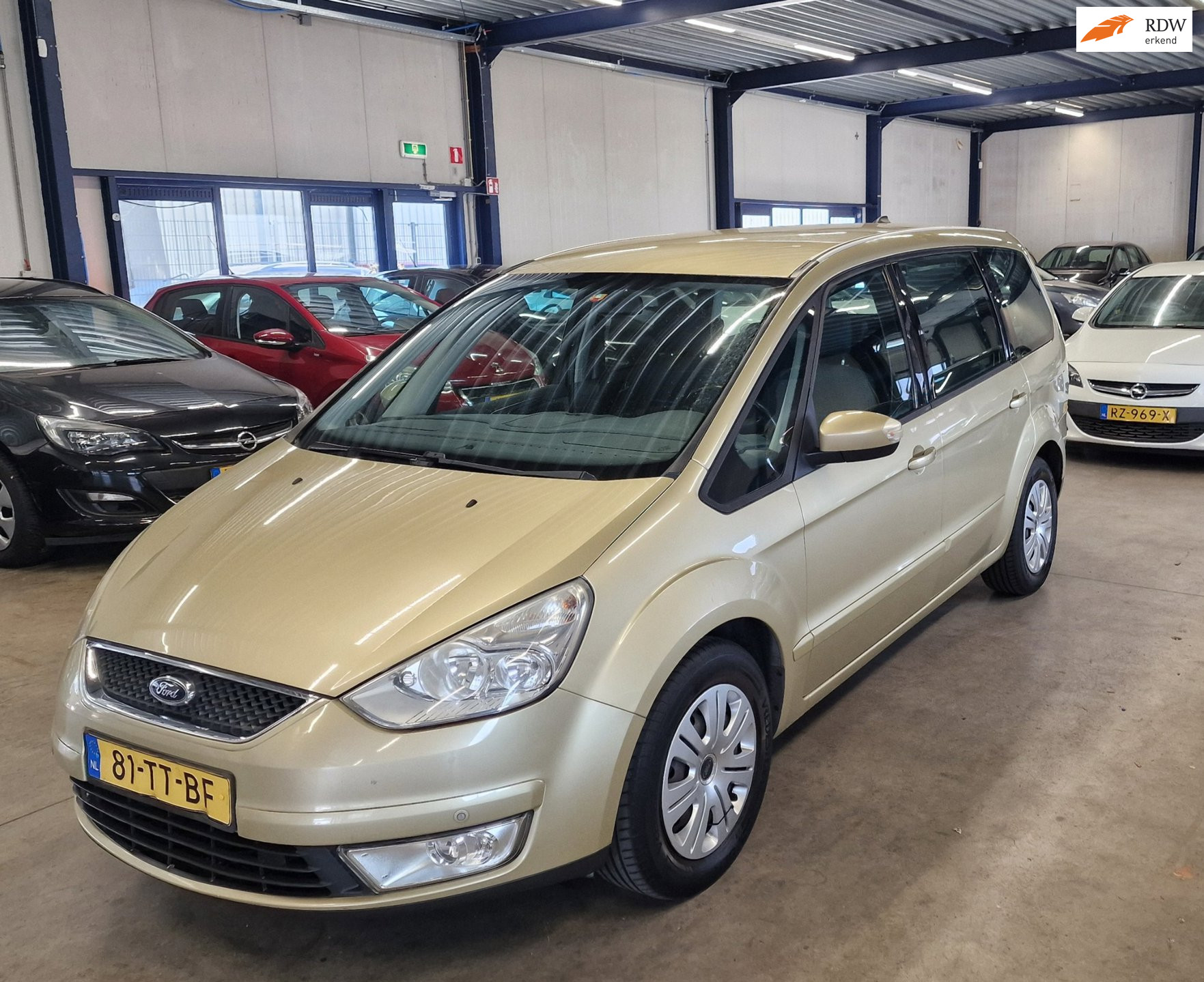 Ford Galaxy 2.0-16V Trend 7 Pers NAVI PSENSOR CRUISE 2 X SLEUTELS 2007 - voorkant