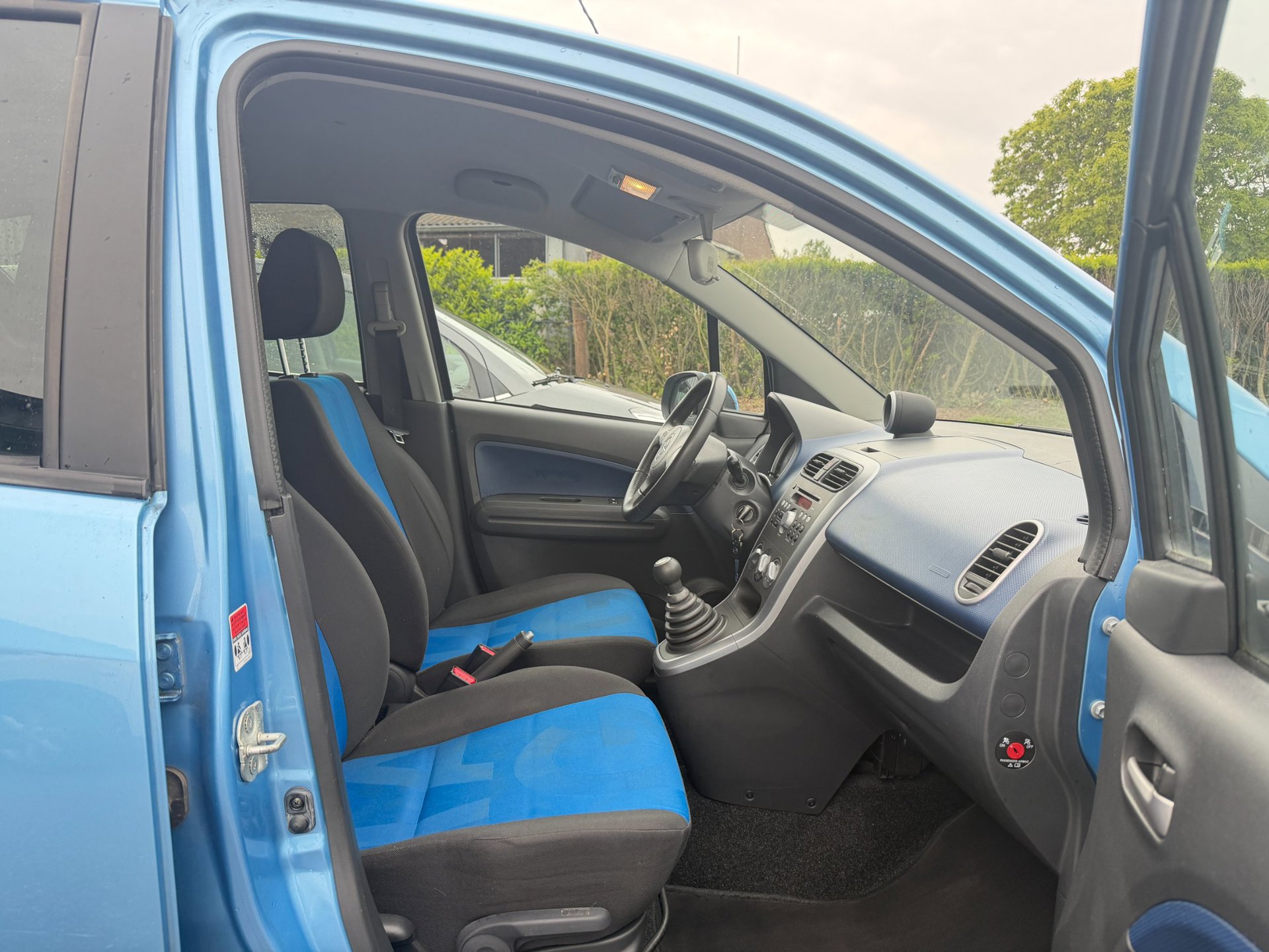 Foto van Opel Agila