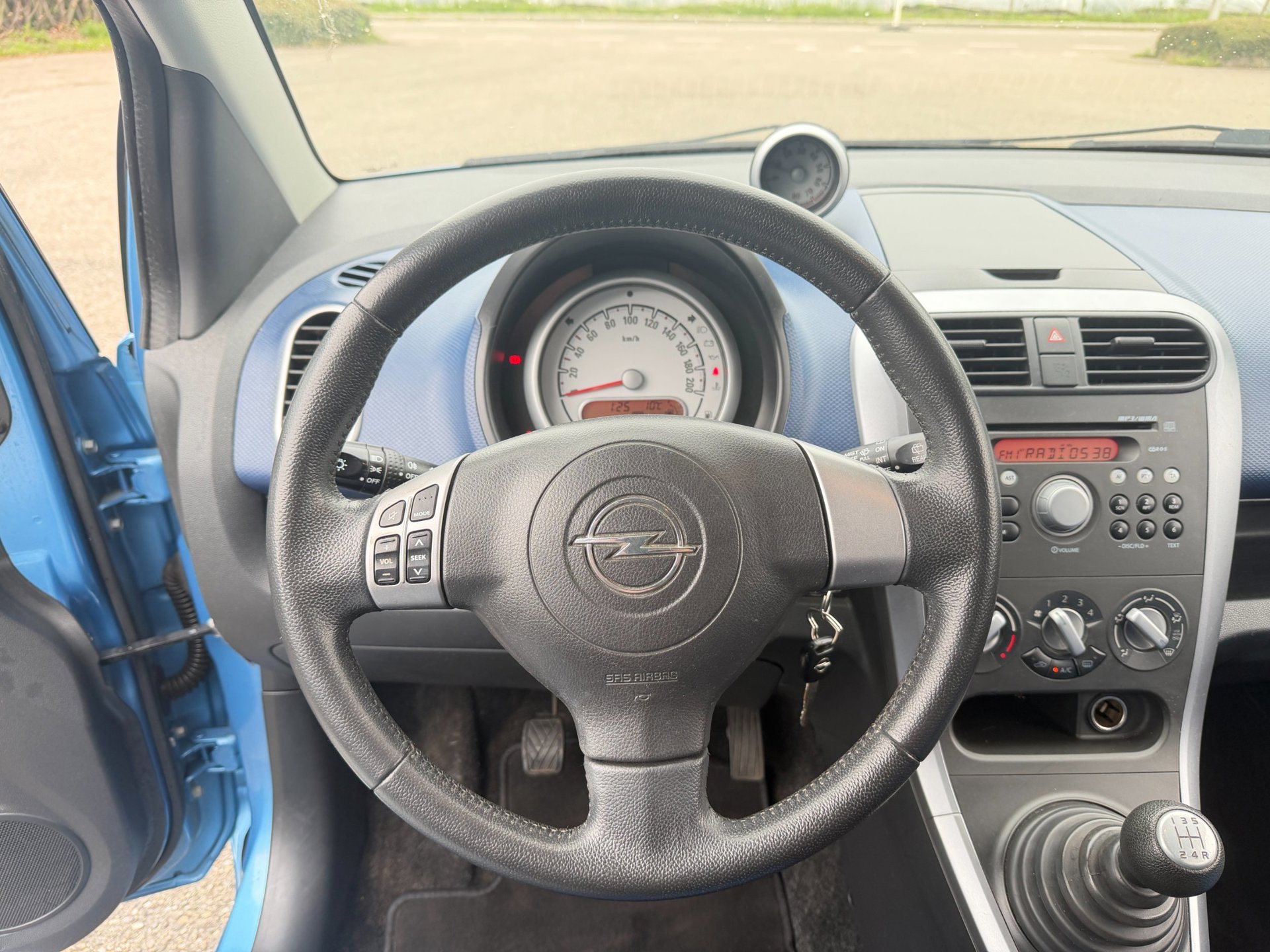 Foto van Opel Agila