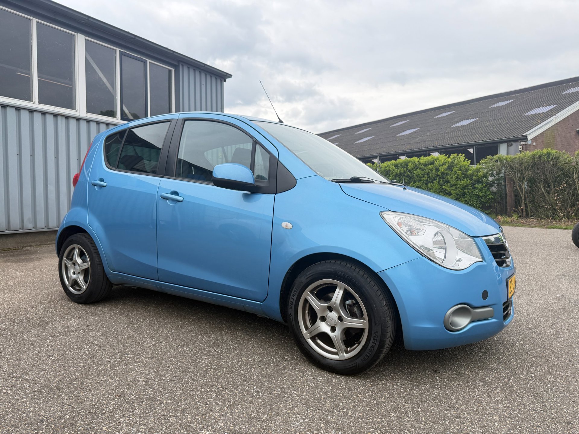 Foto van Opel Agila