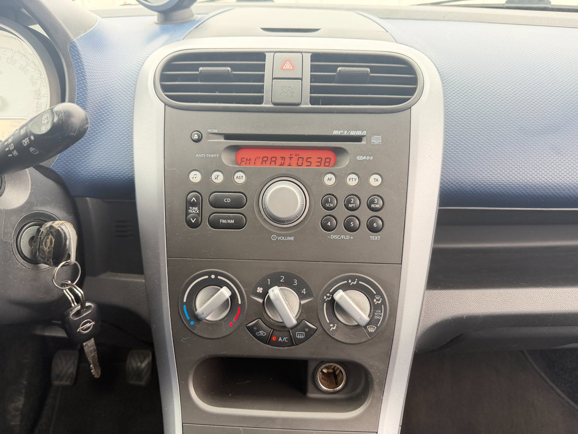 Foto van Opel Agila