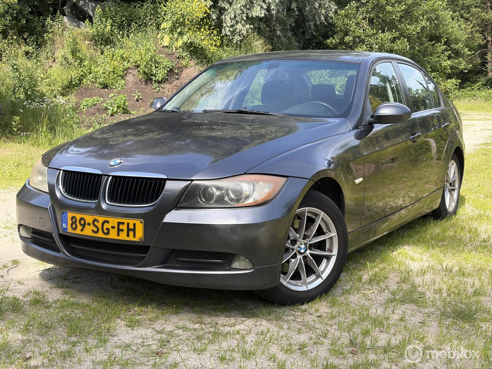 BMW 3er Reihe 01 2006 - voorkant