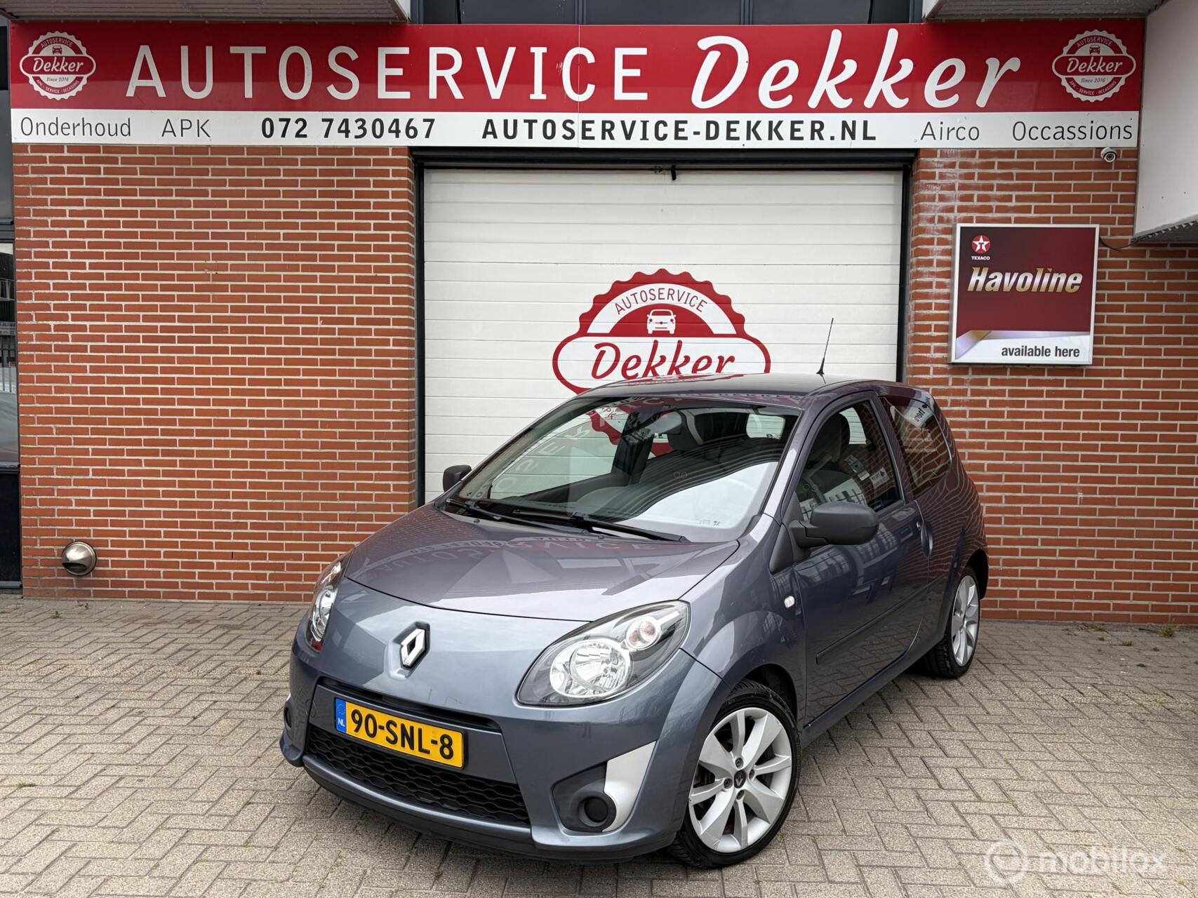 Renault Twingo 1.2-16V Authentique 2011 - voorkant