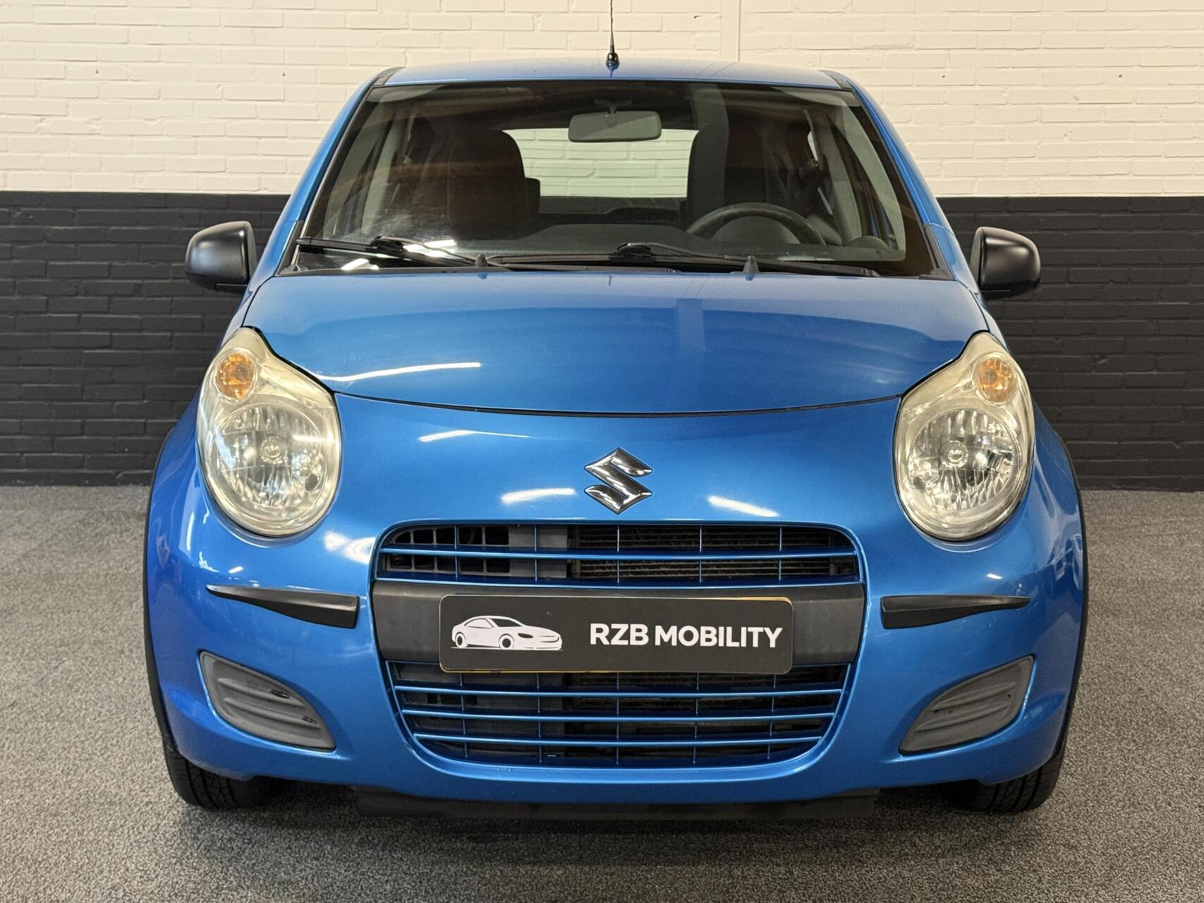 Foto van Suzuki Alto