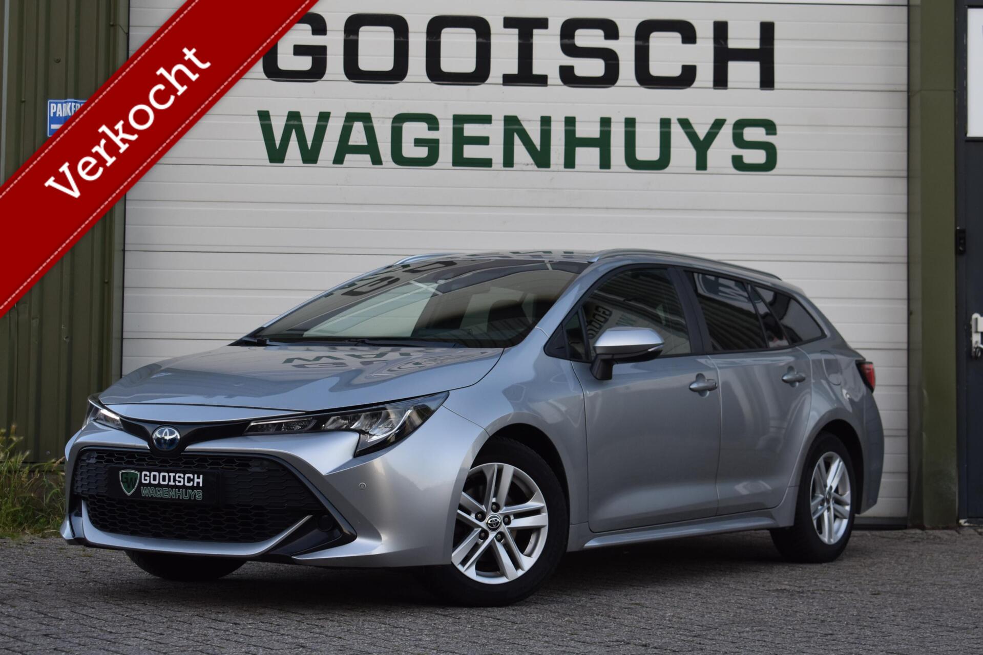 Toyota Toyota Corolla 1.8 Hybrid Active | Camera | Carplay | Parkeersensoren | 2022 - voorkant