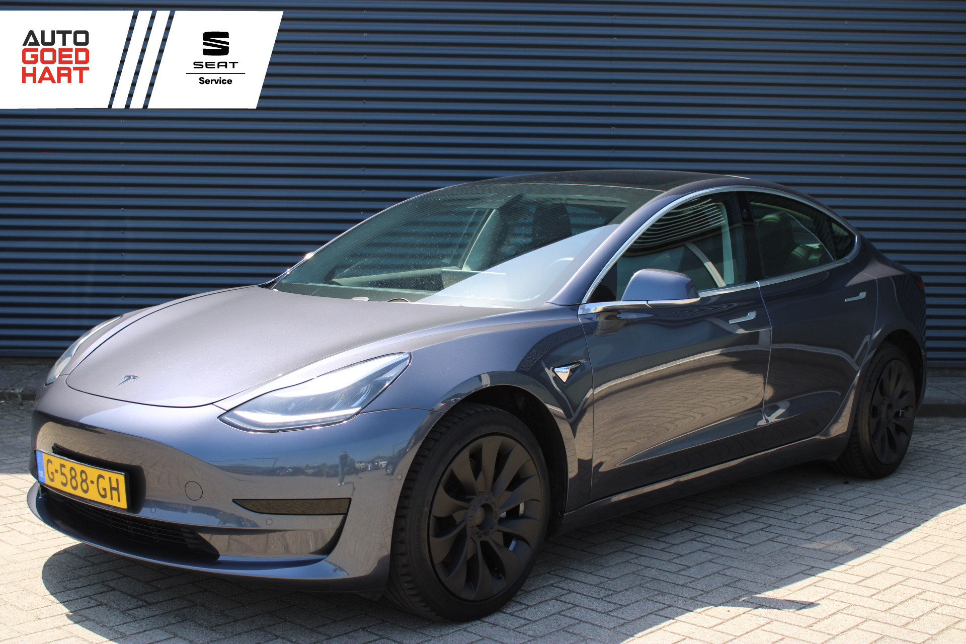 Tesla Model 3 Standard RWD Plus 60 kWh NL-Auto Panoramadak Leder Stoelverwarming 2019 - voorkant