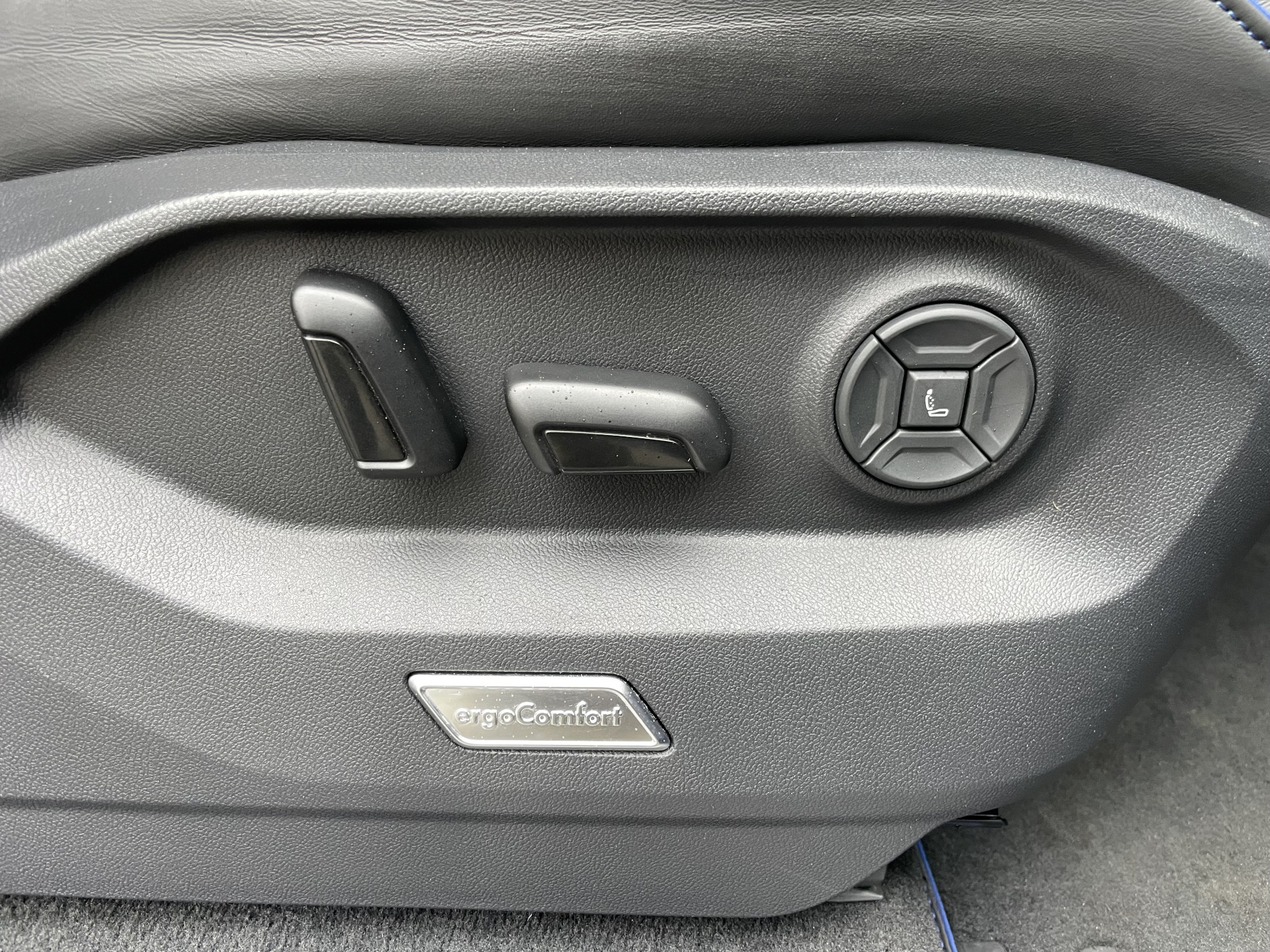 Foto van Volkswagen Touareg R