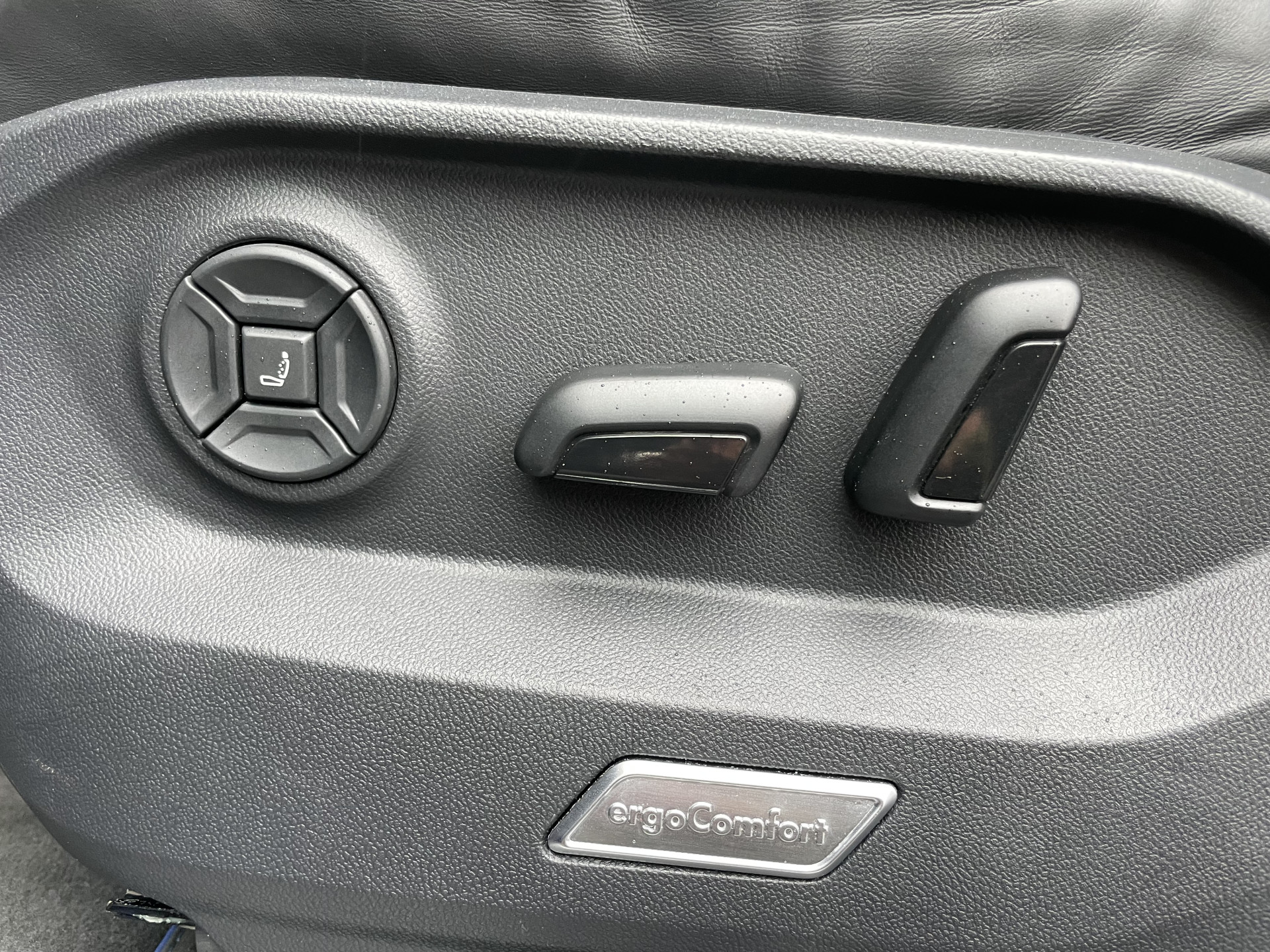 Foto van Volkswagen Touareg R