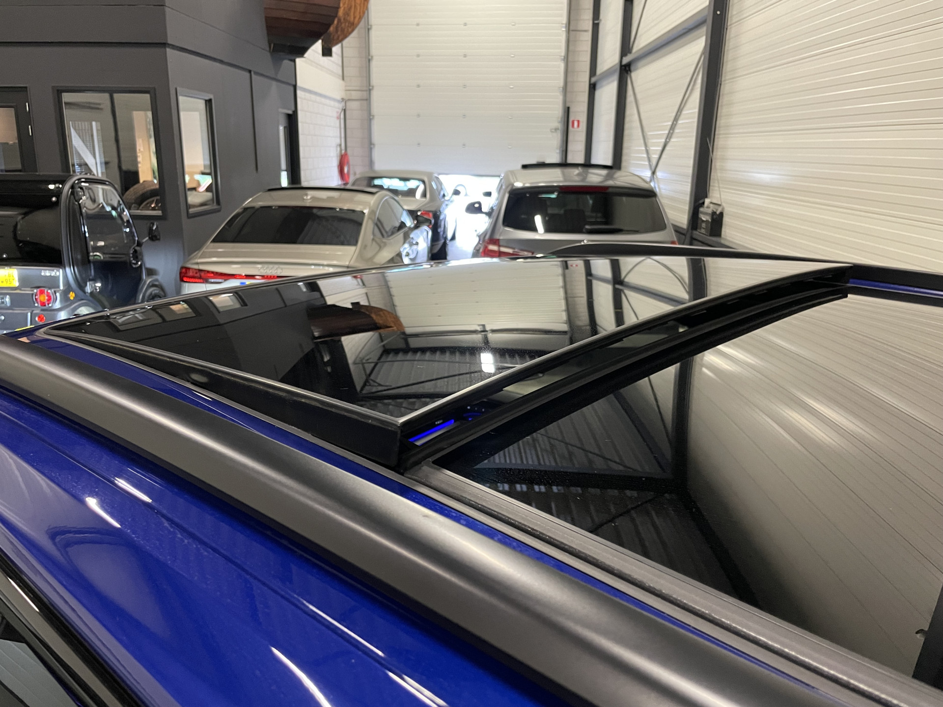 Foto van Volkswagen Touareg R