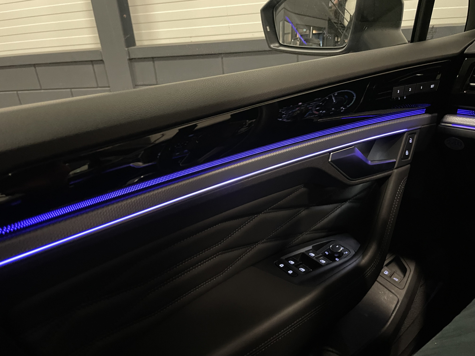 Foto van Volkswagen Touareg R