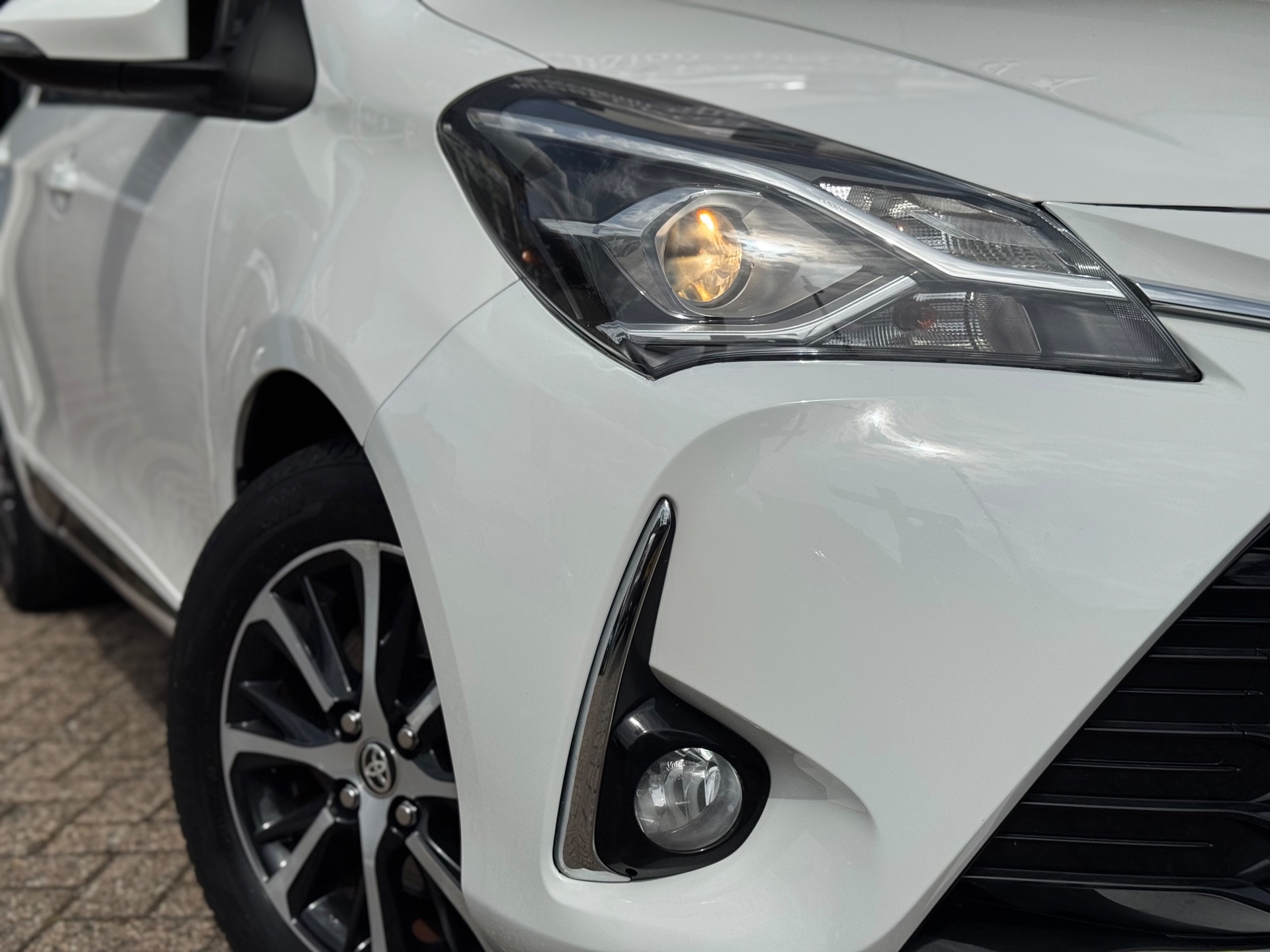 Foto van Toyota Toyota Yaris Hybrid