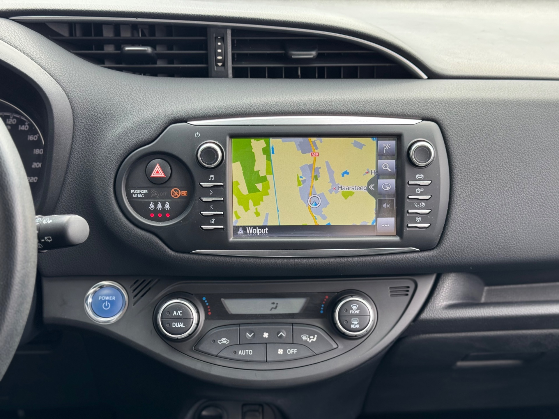Foto van Toyota Toyota Yaris Hybrid