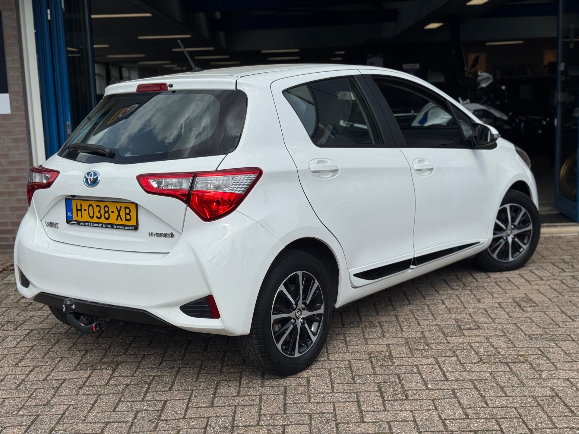 Foto van Toyota Toyota Yaris Hybrid