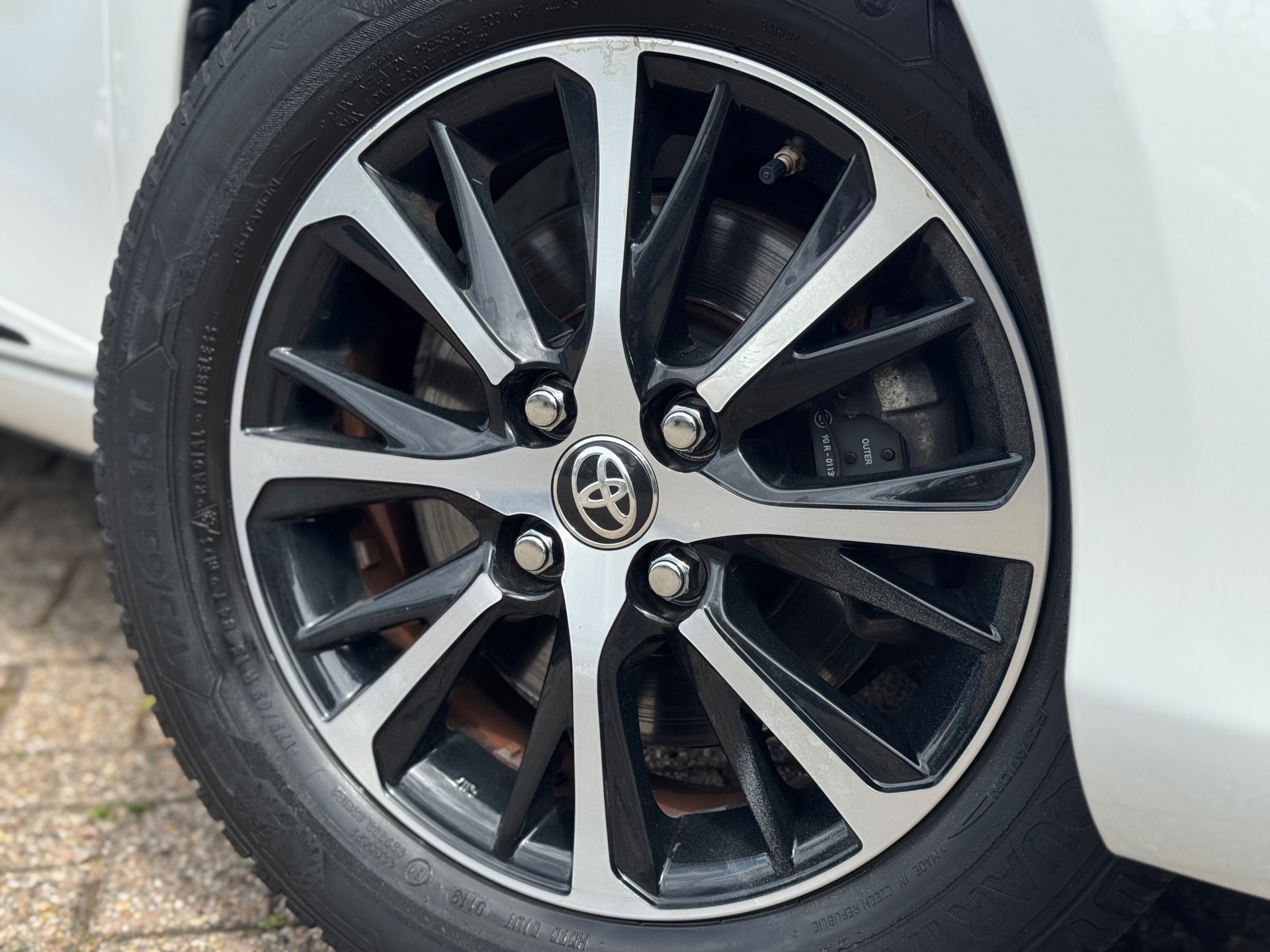 Foto van Toyota Toyota Yaris Hybrid