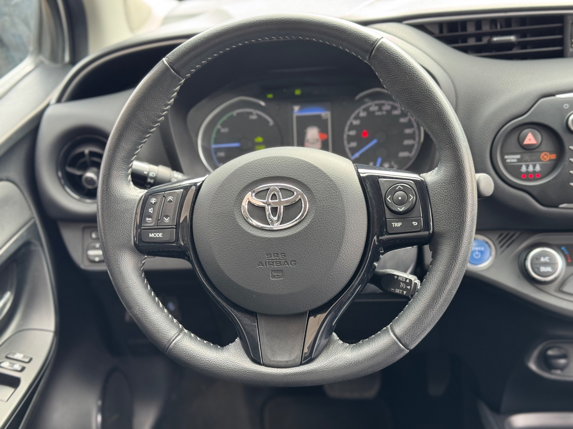 Foto van Toyota Toyota Yaris Hybrid