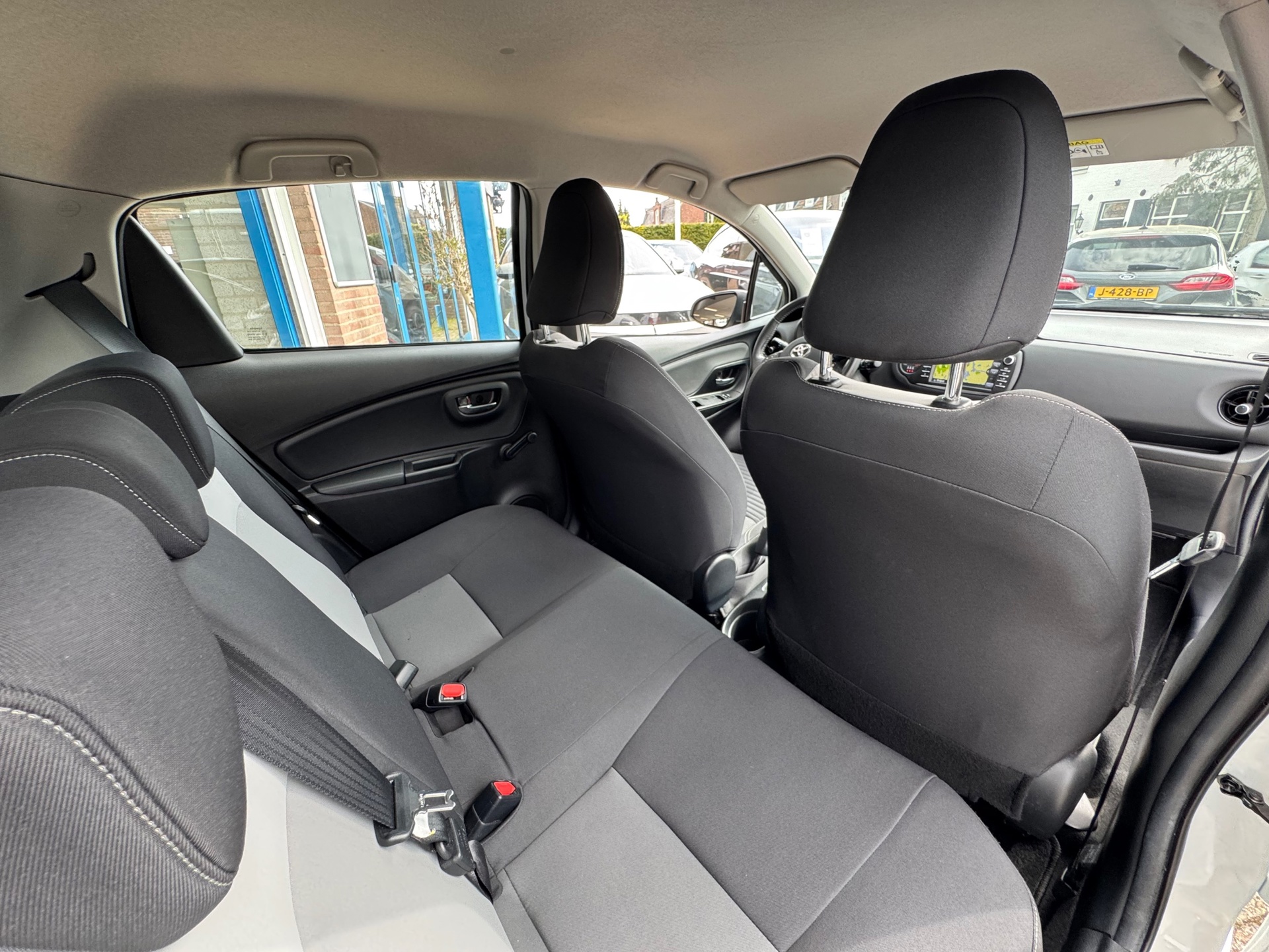 Foto van Toyota Toyota Yaris Hybrid