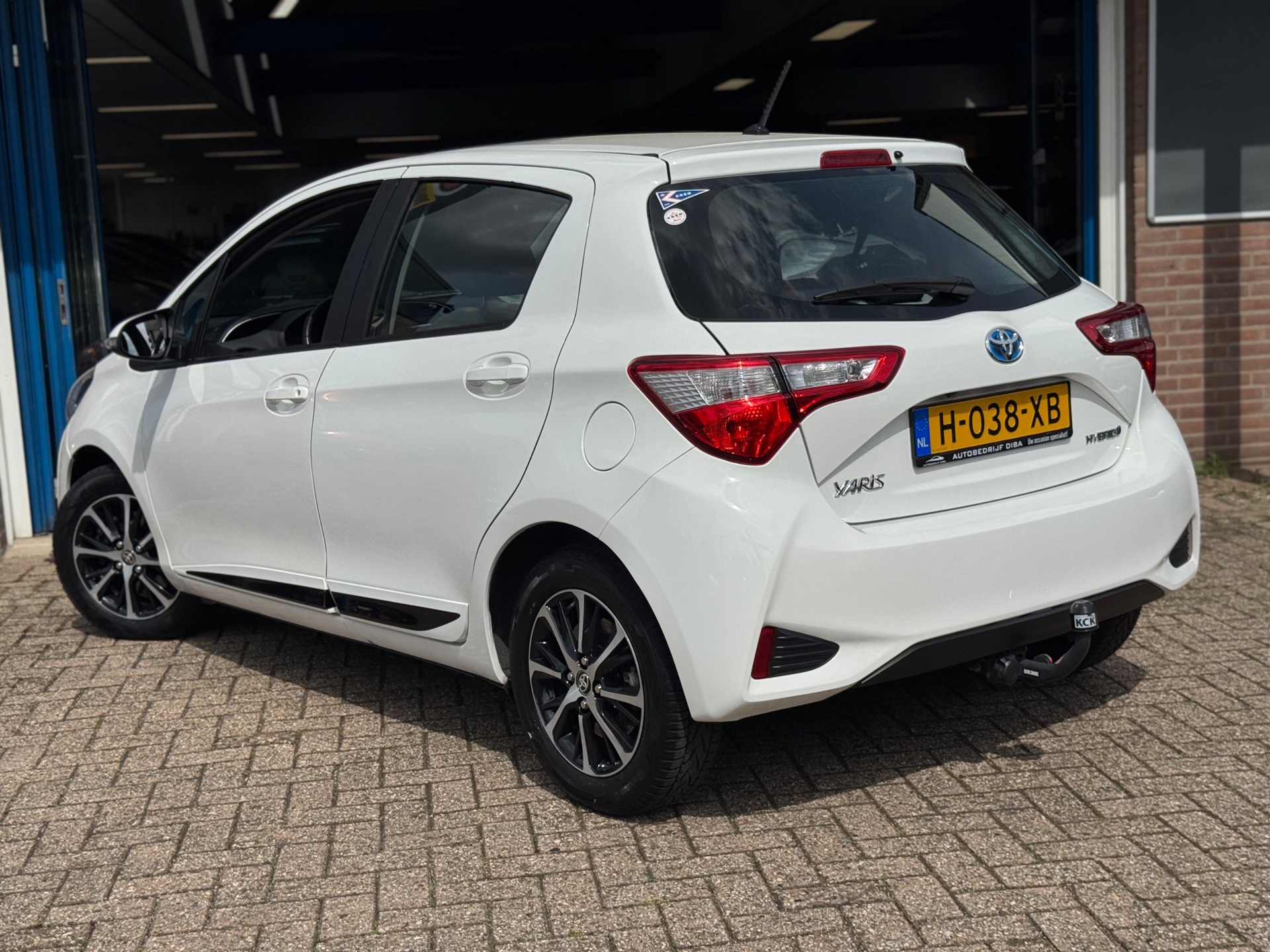 Foto van Toyota Toyota Yaris Hybrid