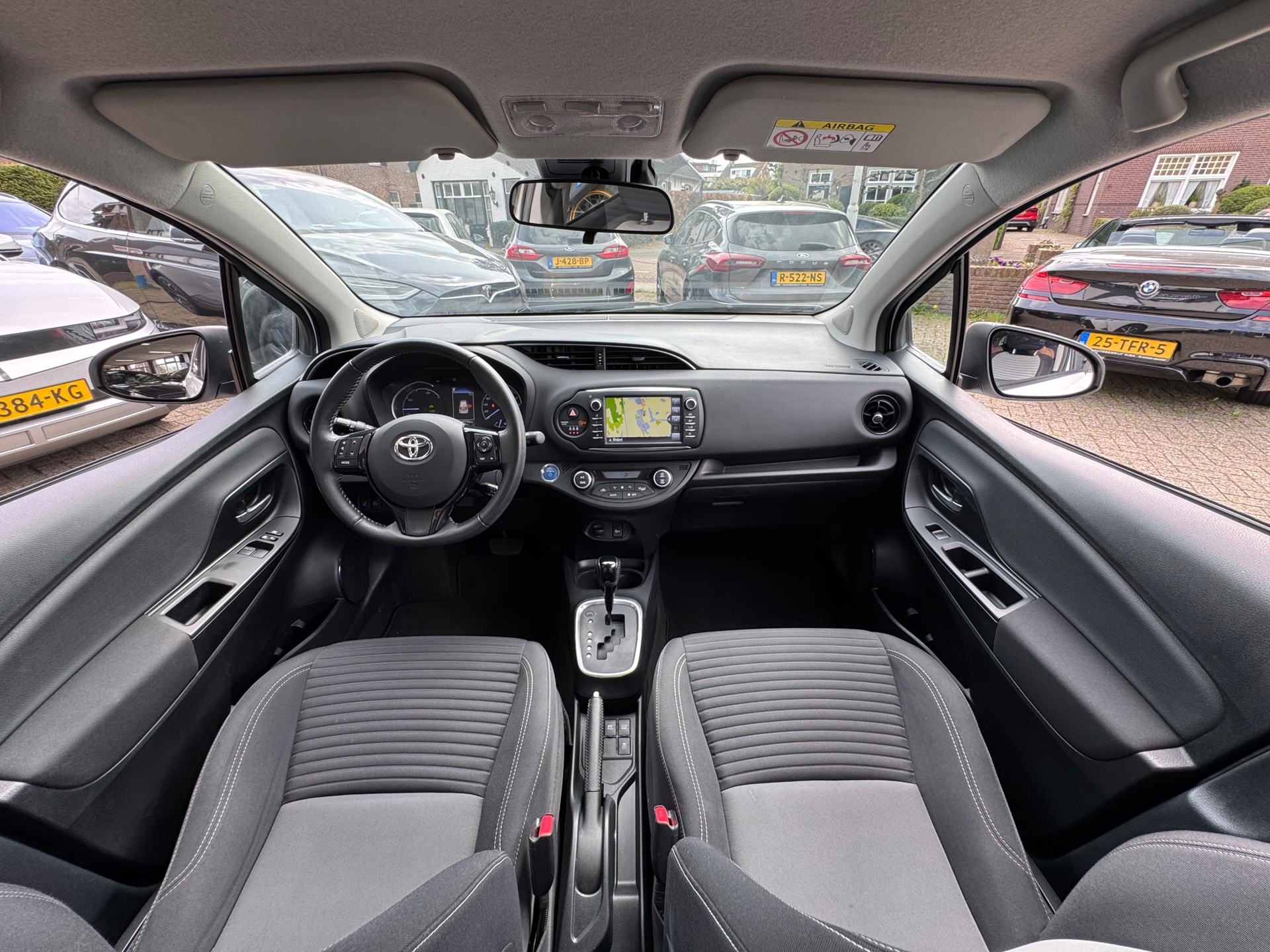 Foto van Toyota Toyota Yaris Hybrid