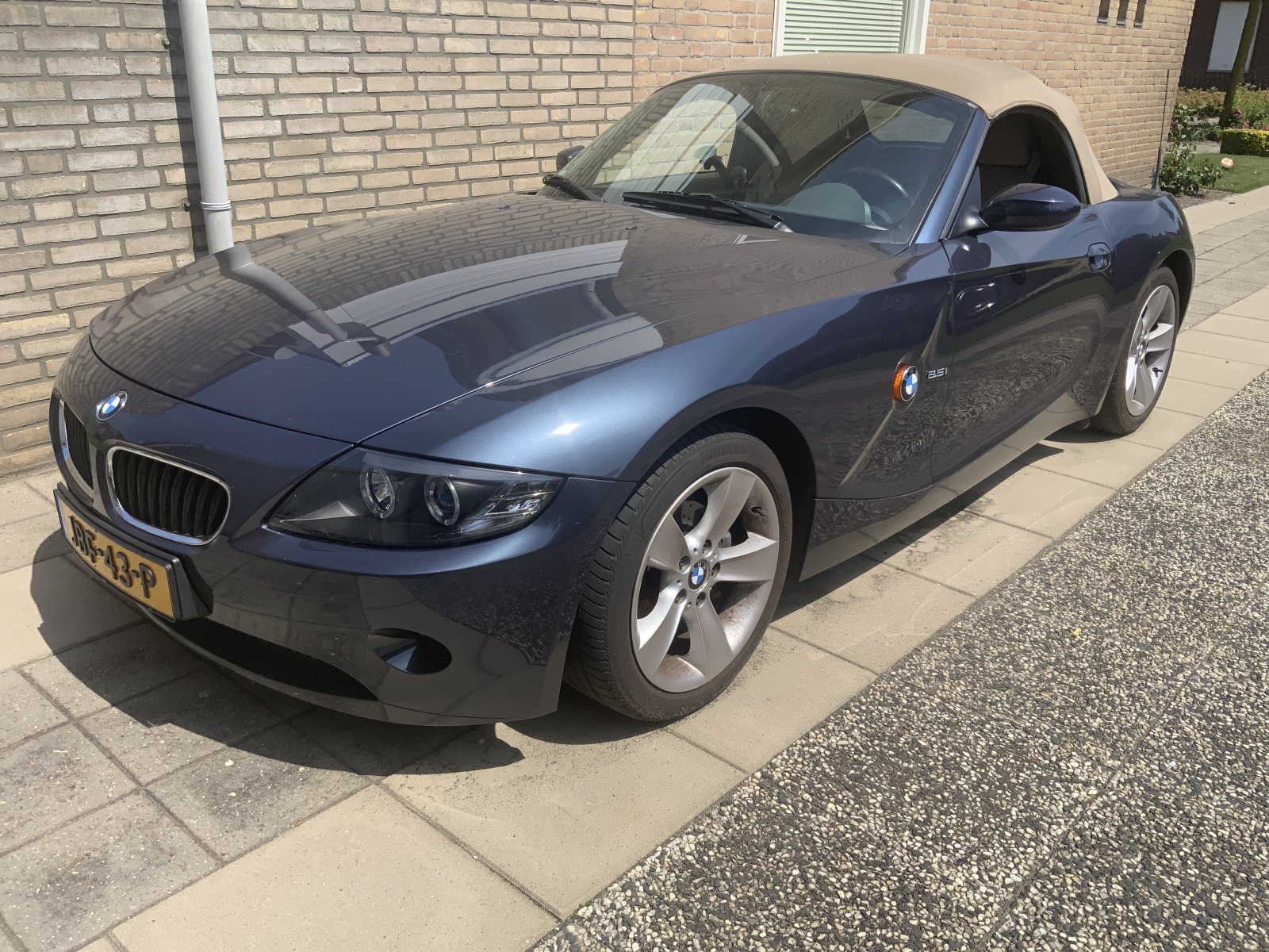 BMW Z4 Roadster 2.5i 2004 - voorkant