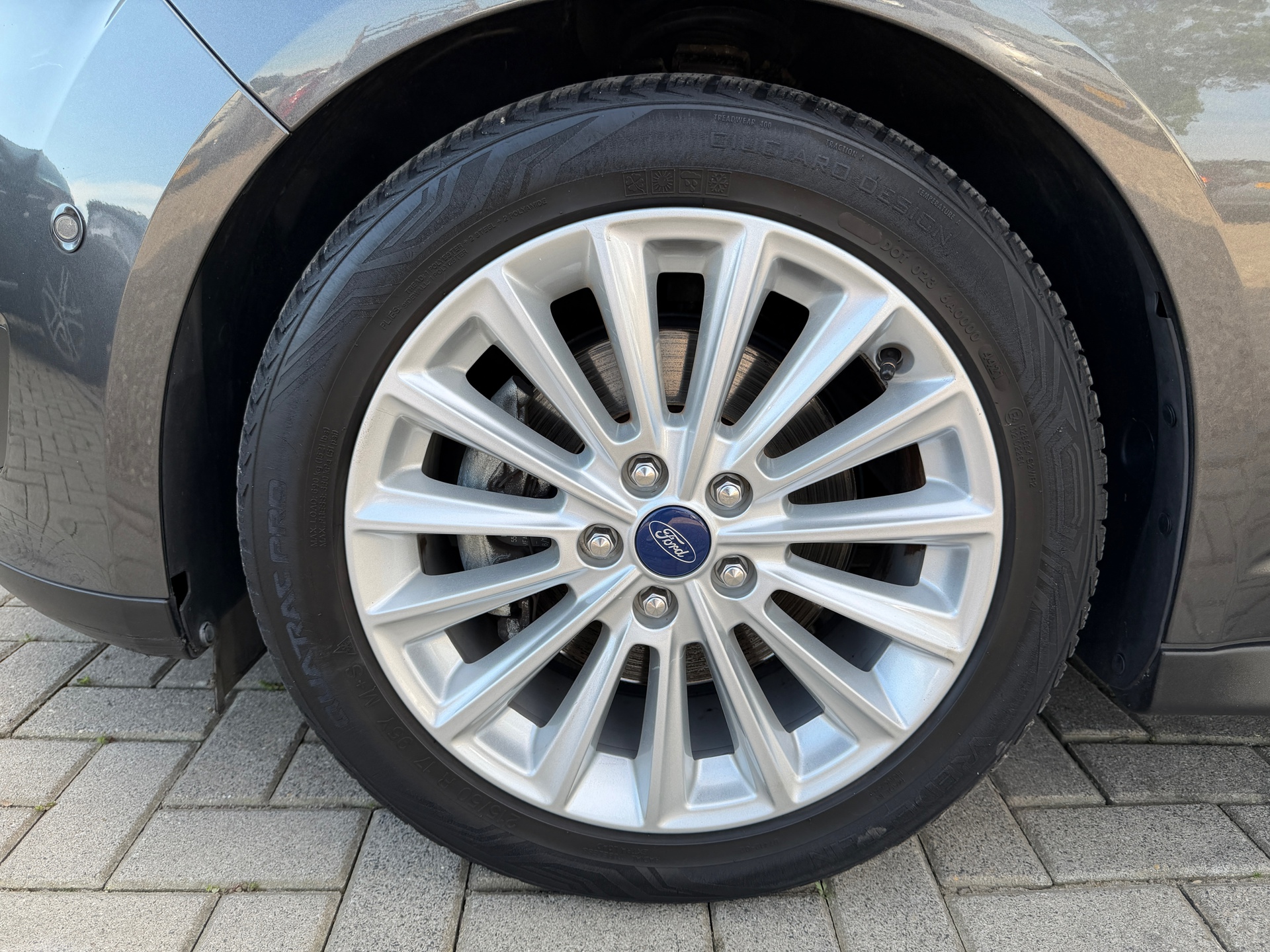 Foto van Ford C-max