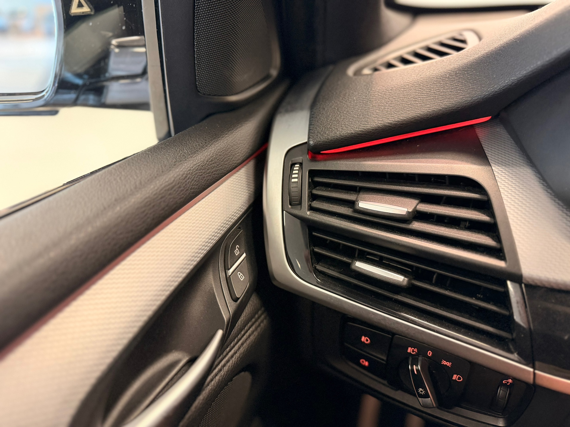 Foto van BMW X5 Xdrive40e