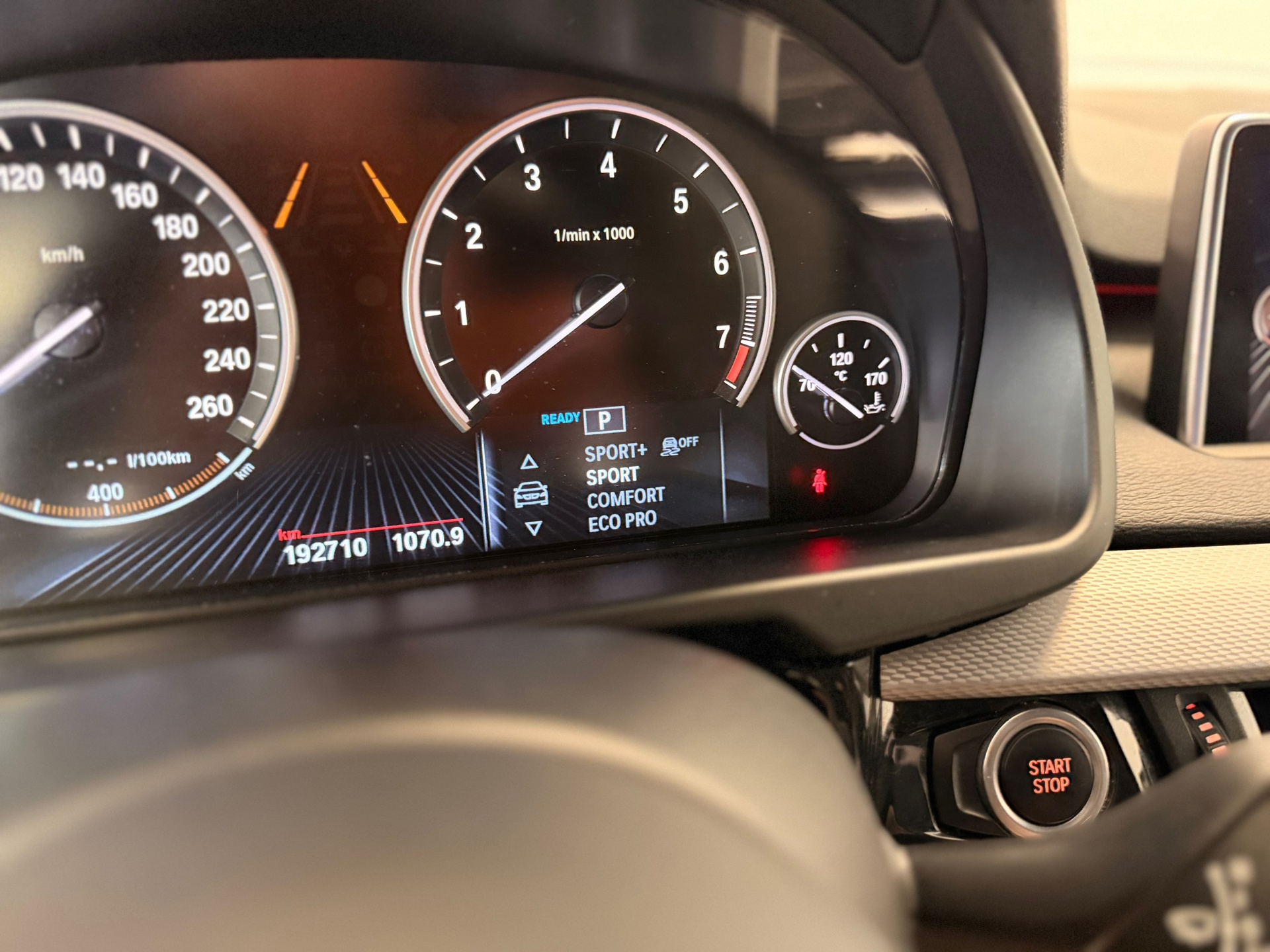 Foto van BMW X5 Xdrive40e