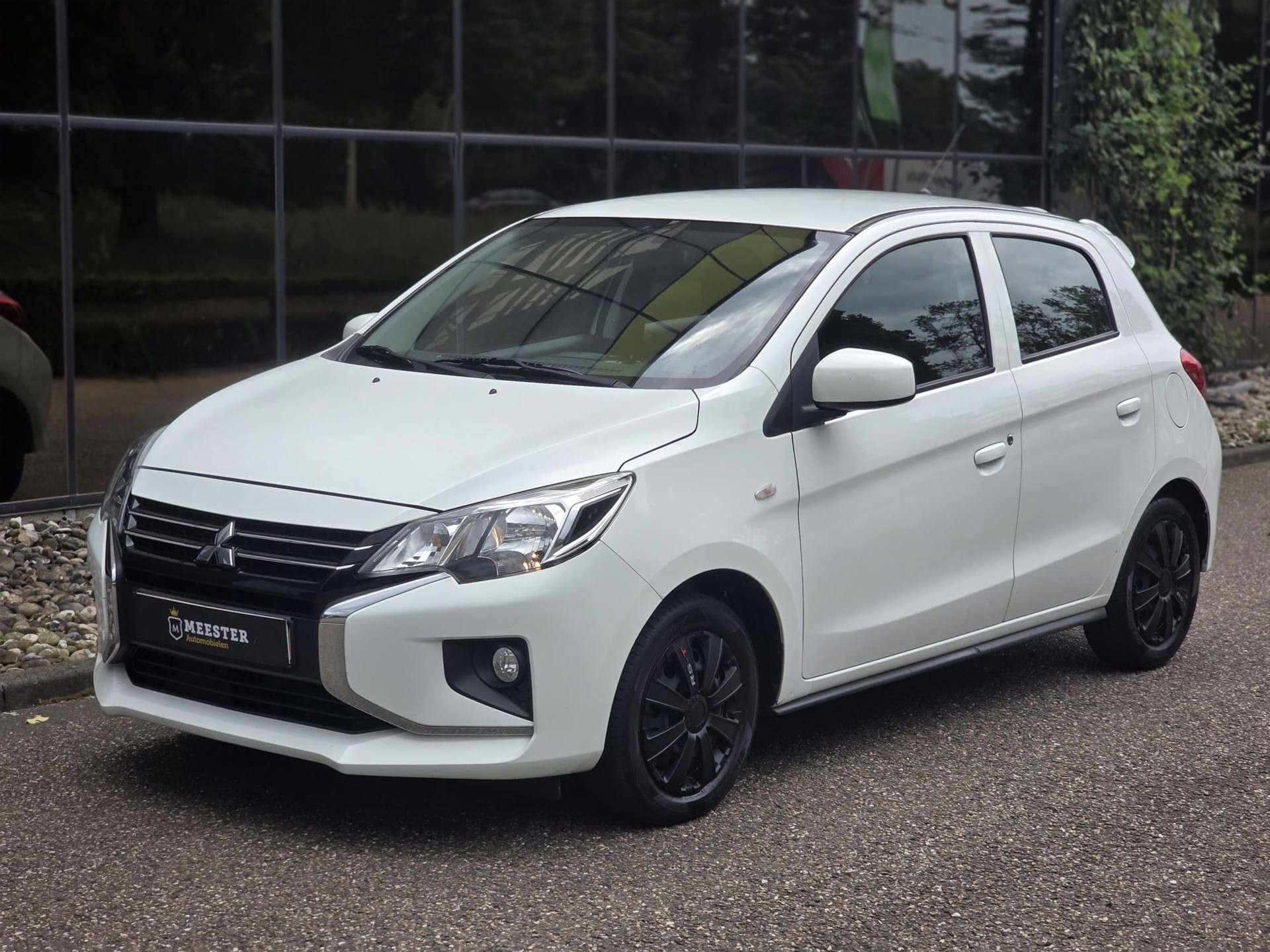 Foto van MITSUBISHI MITSUBISHI SPACE STAR