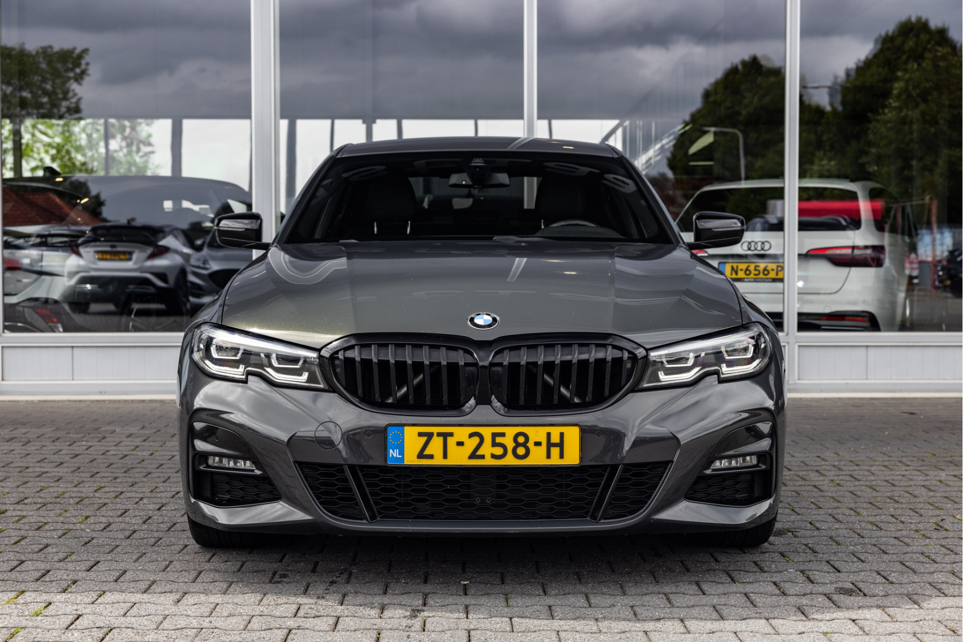 Foto van BMW 320i