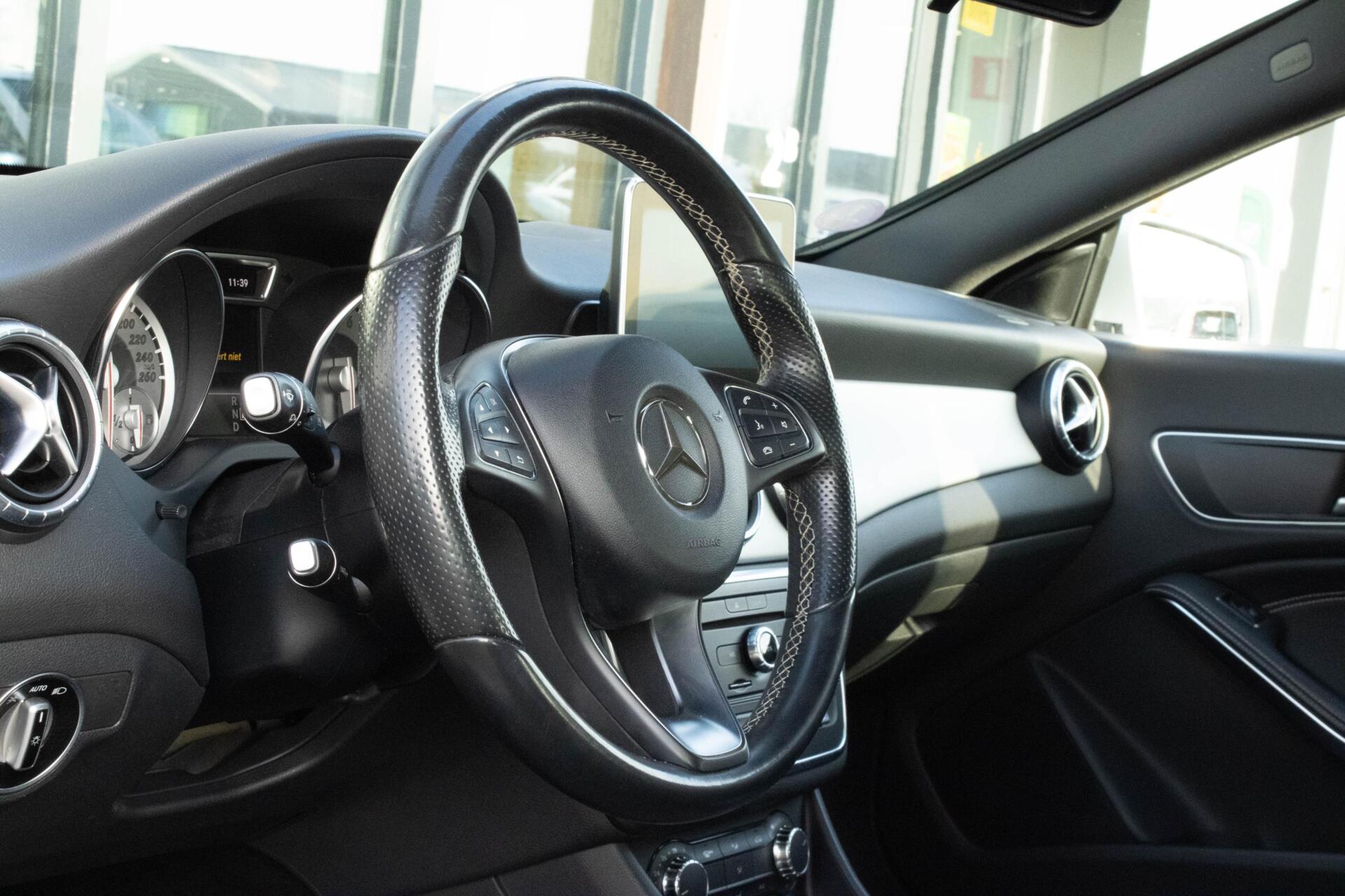 Foto van Mercedes-Benz Cla 180