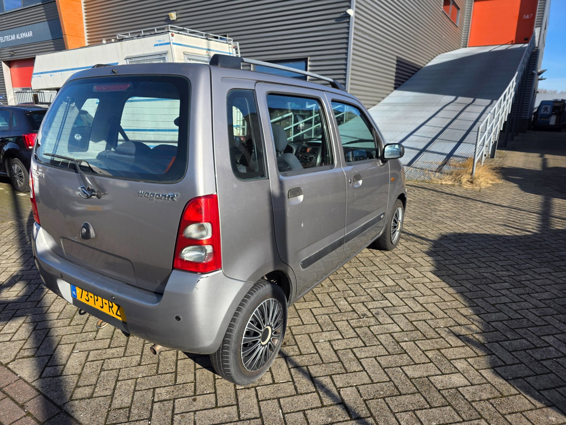 Foto van Suzuki Wagon R