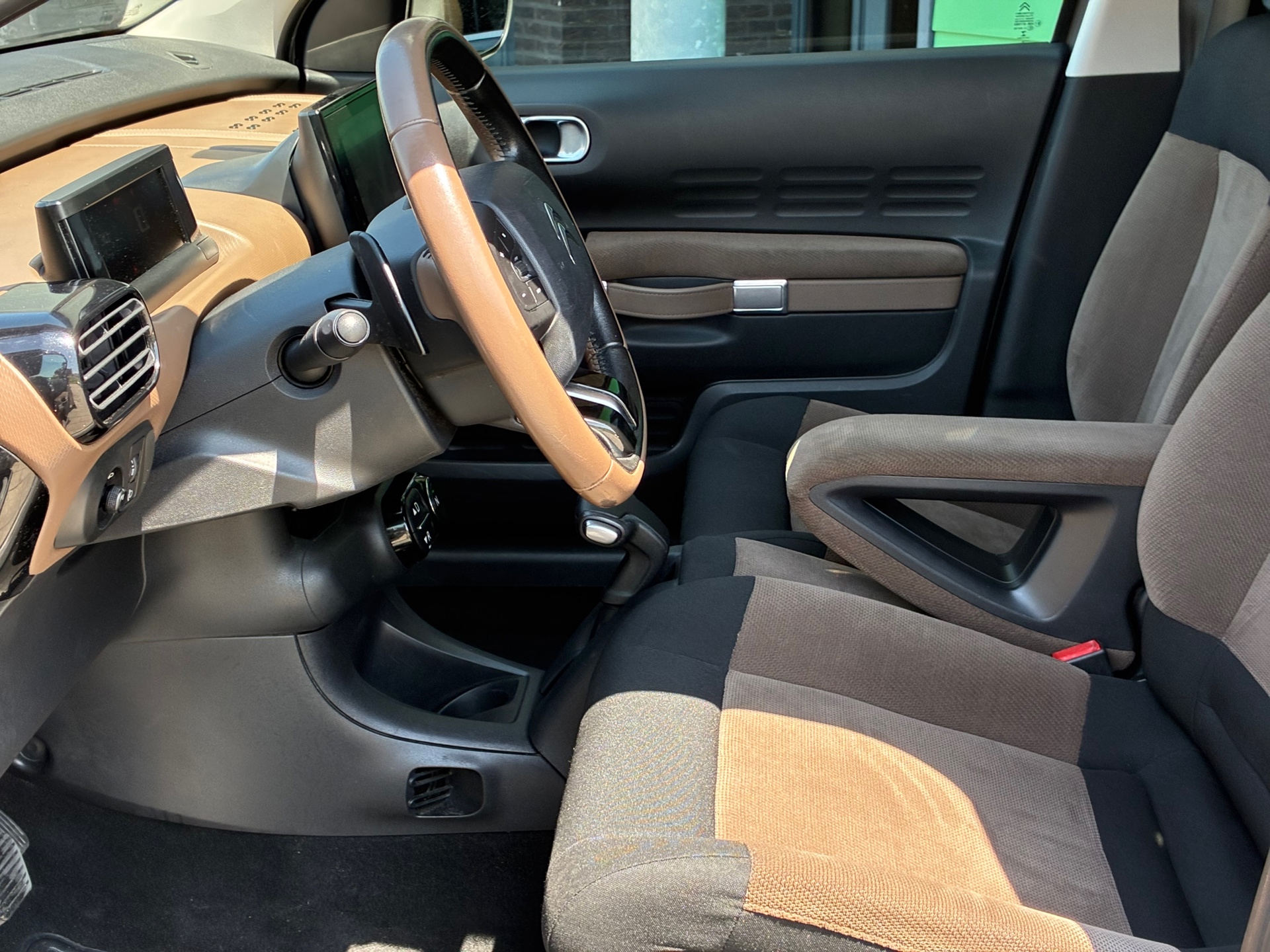 Foto van Citroen C4 Cactus