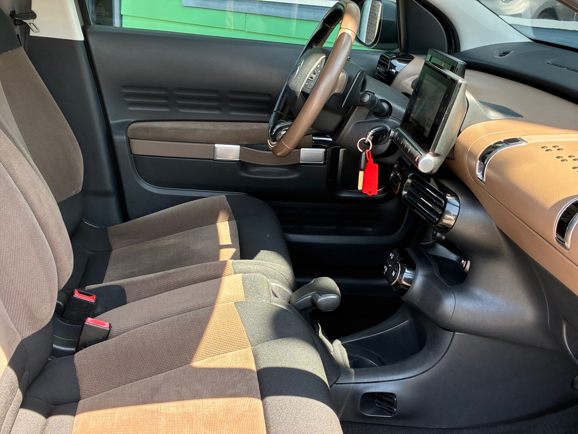 Foto van Citroen C4 Cactus