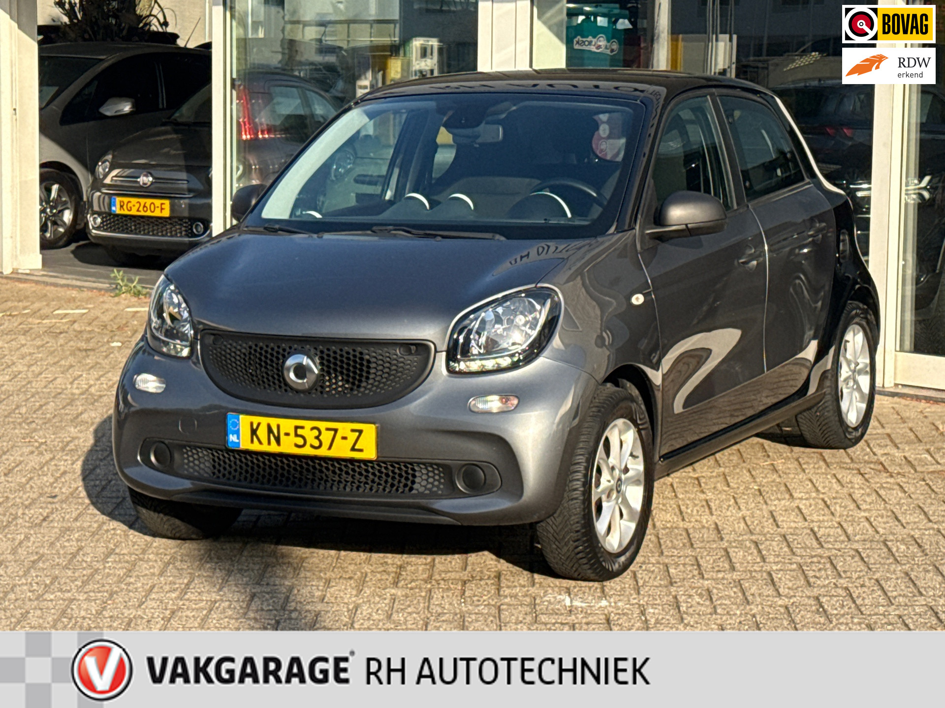 Foto van SMART FORFOUR