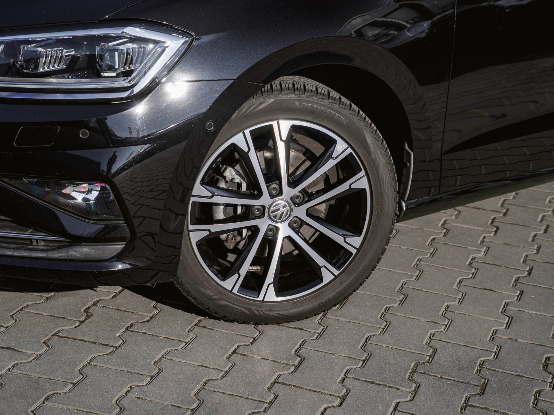 Foto van Volkswagen Golf Sportsvan