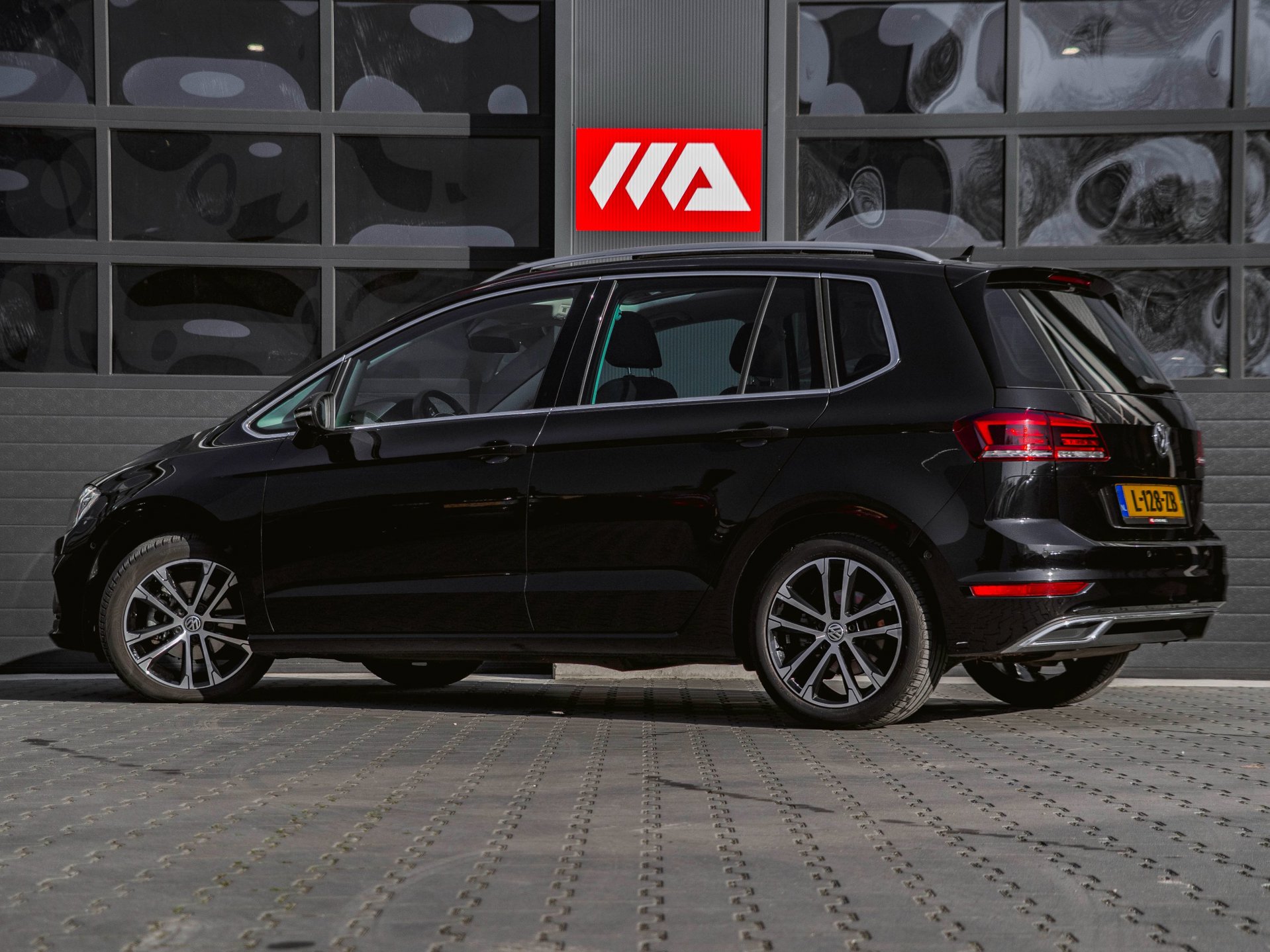 Foto van Volkswagen Golf Sportsvan