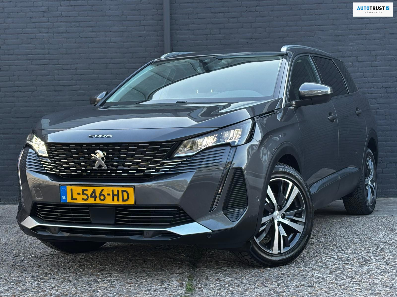 Foto van PEUGEOT 5008
