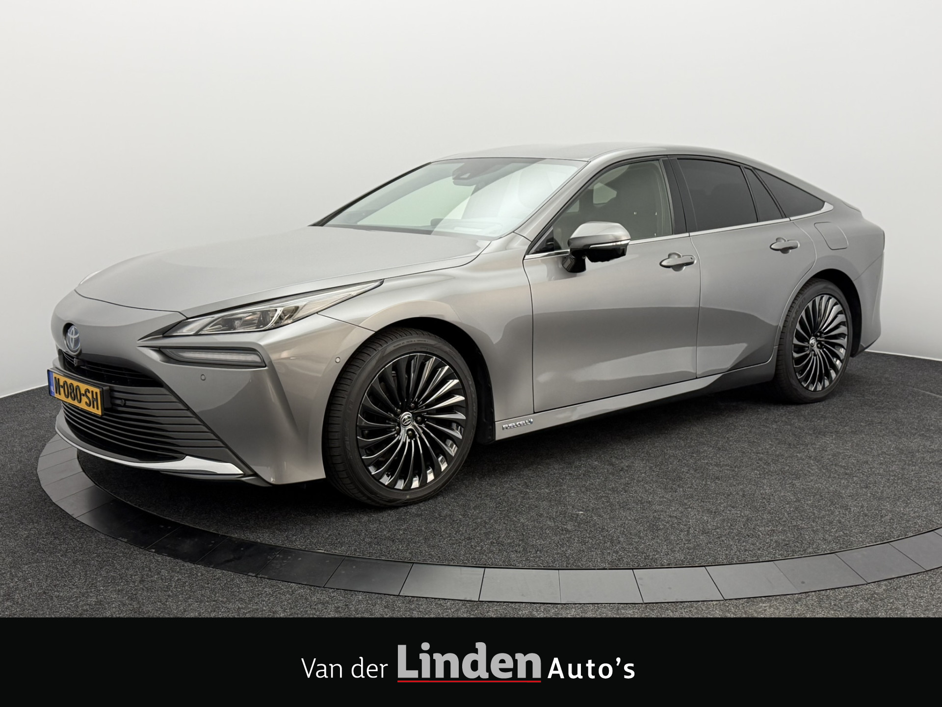 Toyota Mirai Prestige H2 Waterstof NL Auto | 360° Camera | Navigatie | Leer | Parelmoer Kleur 2021 - voorkant