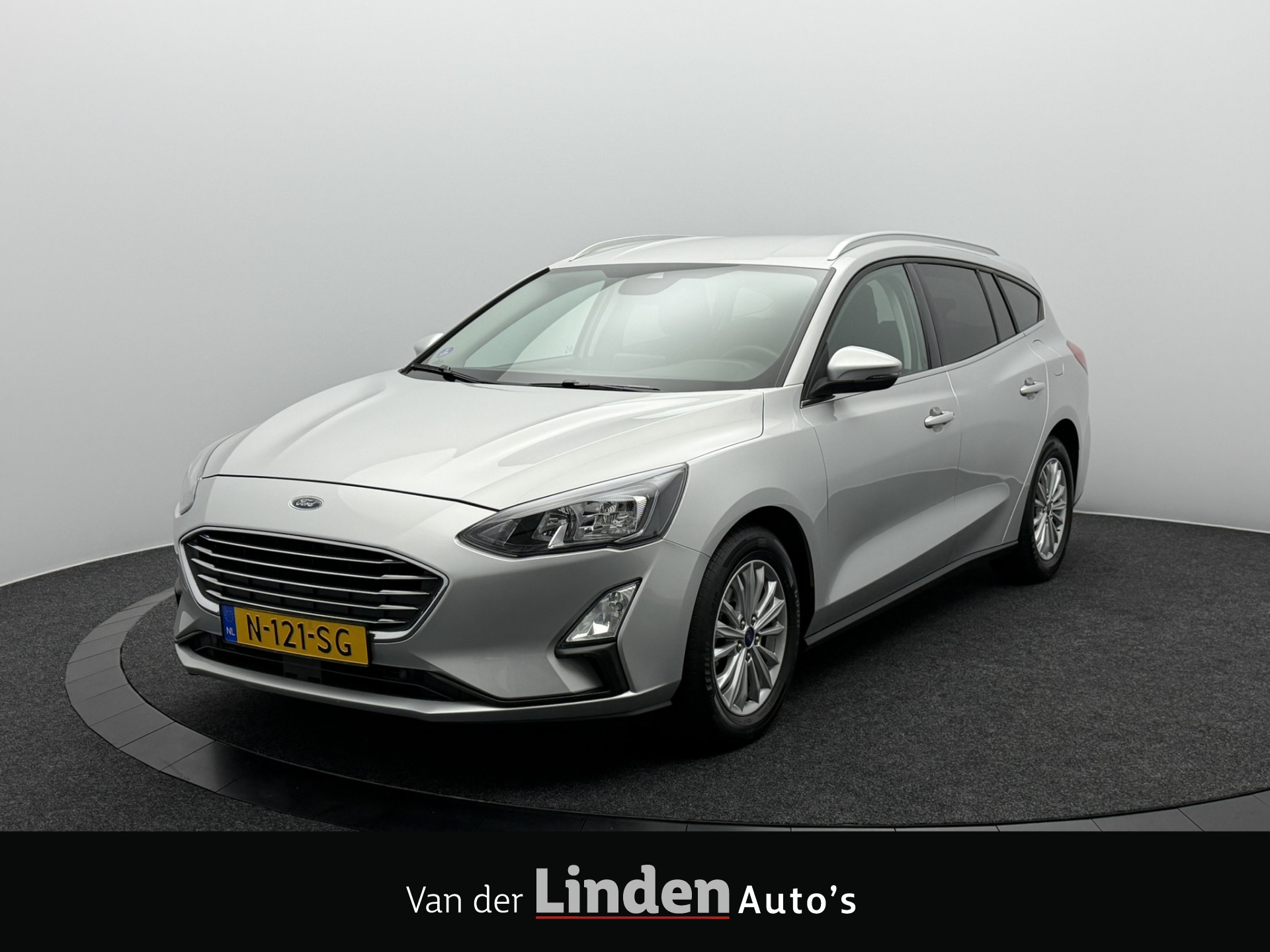 Ford Focus 1.0 EcoBoost Titanium X Business | Automaat | Navigatie | Camera | Led 2021 - voorkant