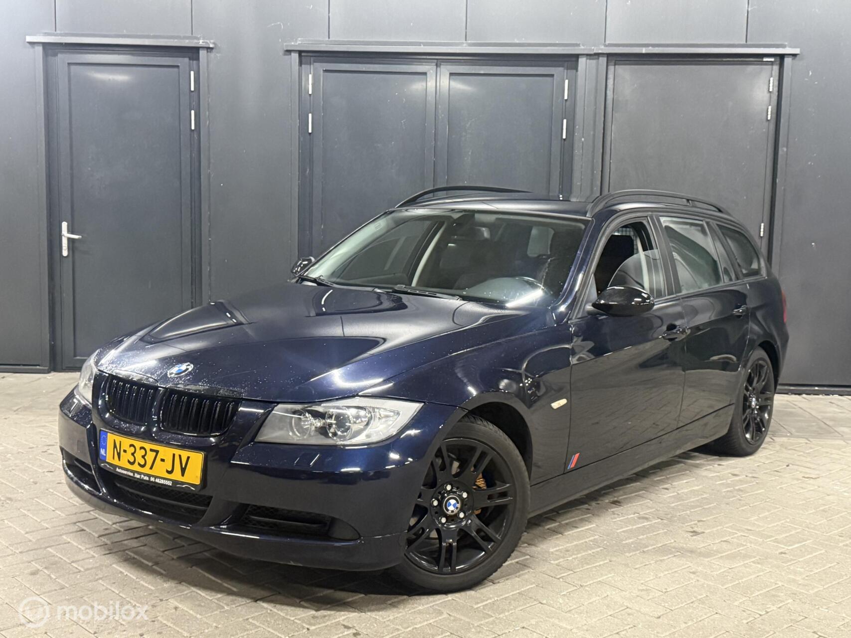 Foto van BMW 3ER REIHE