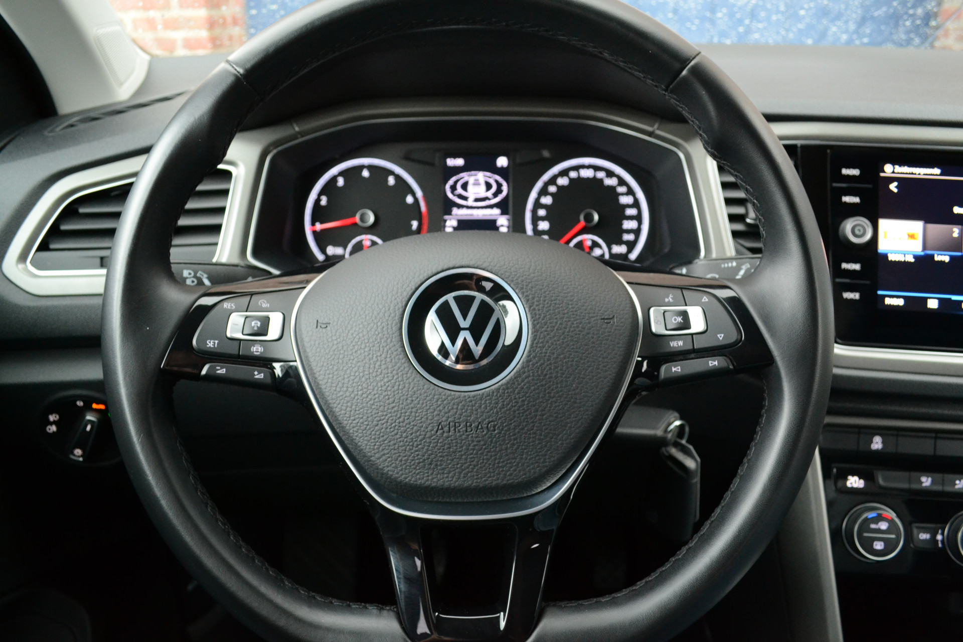 Foto van Volkswagen T-roc