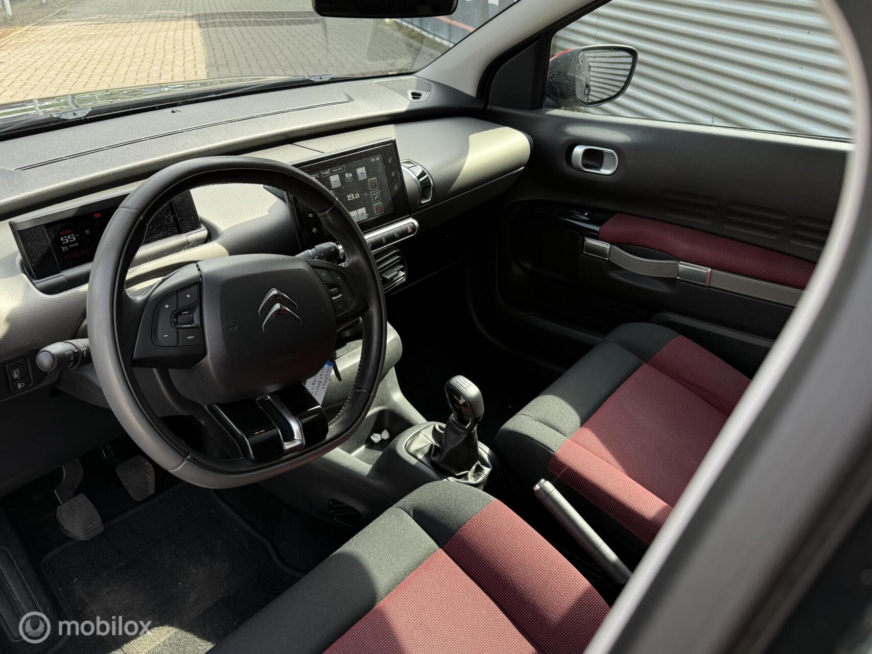 Foto van Citroen C4 Cactus
