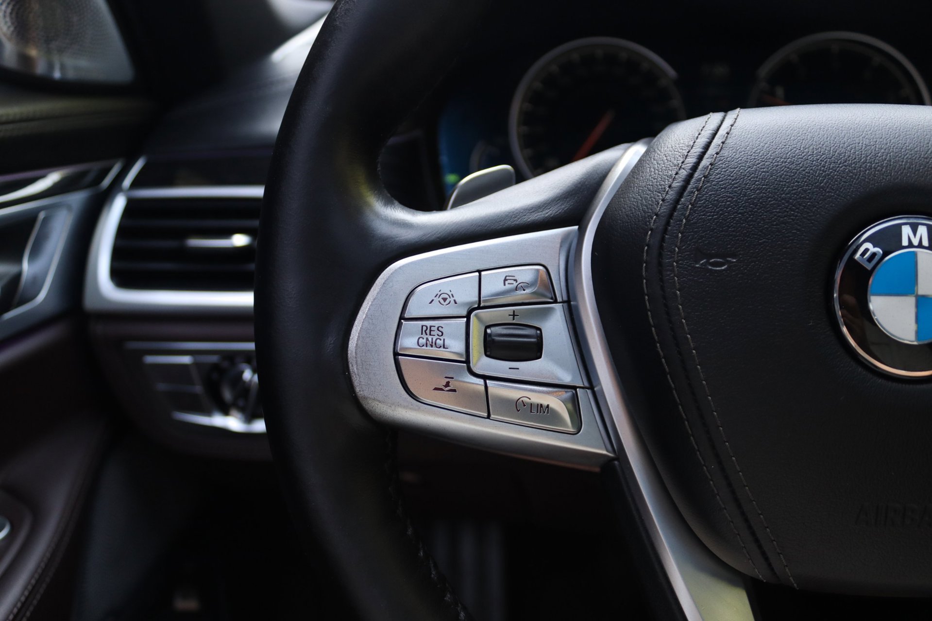 Foto van BMW 740li