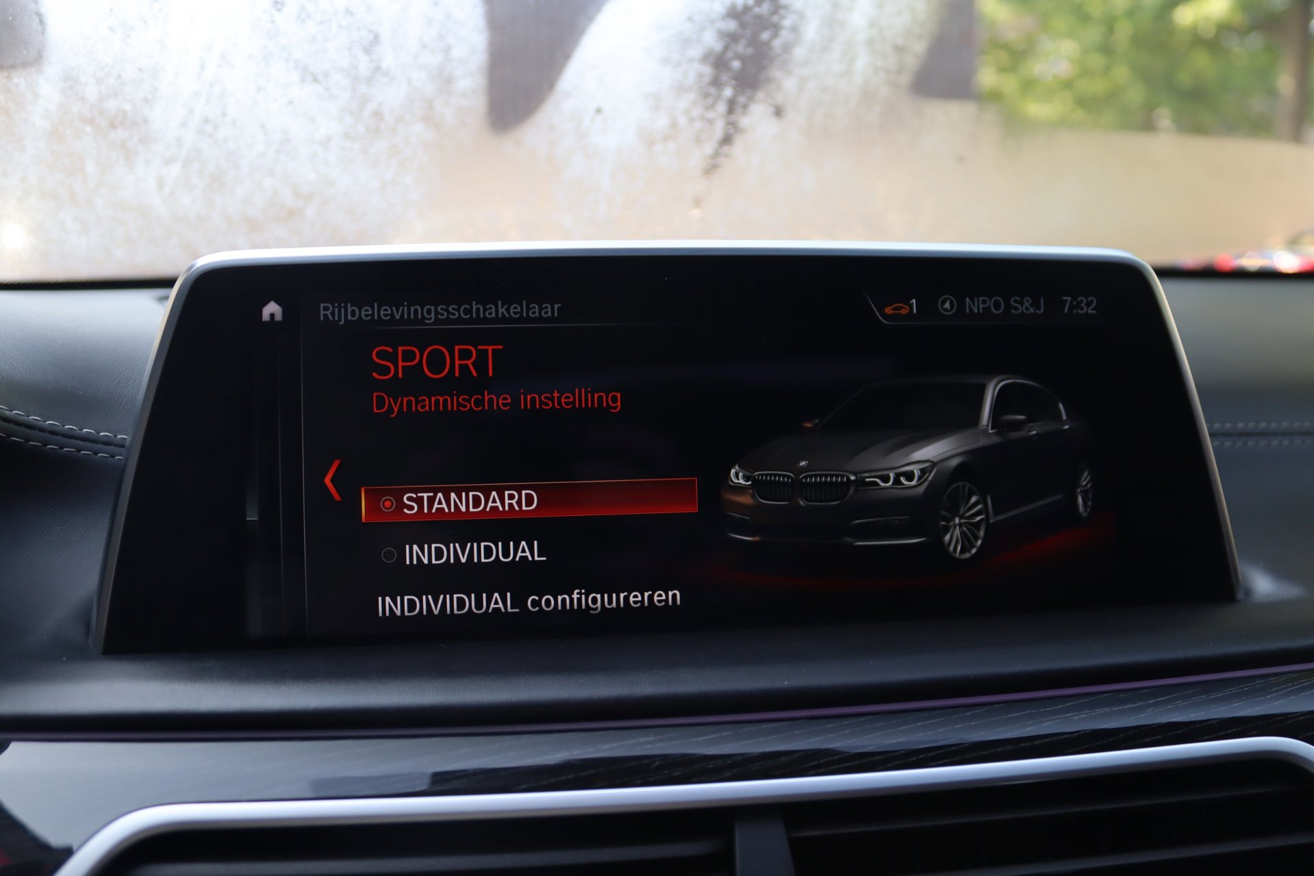 Foto van BMW 740li
